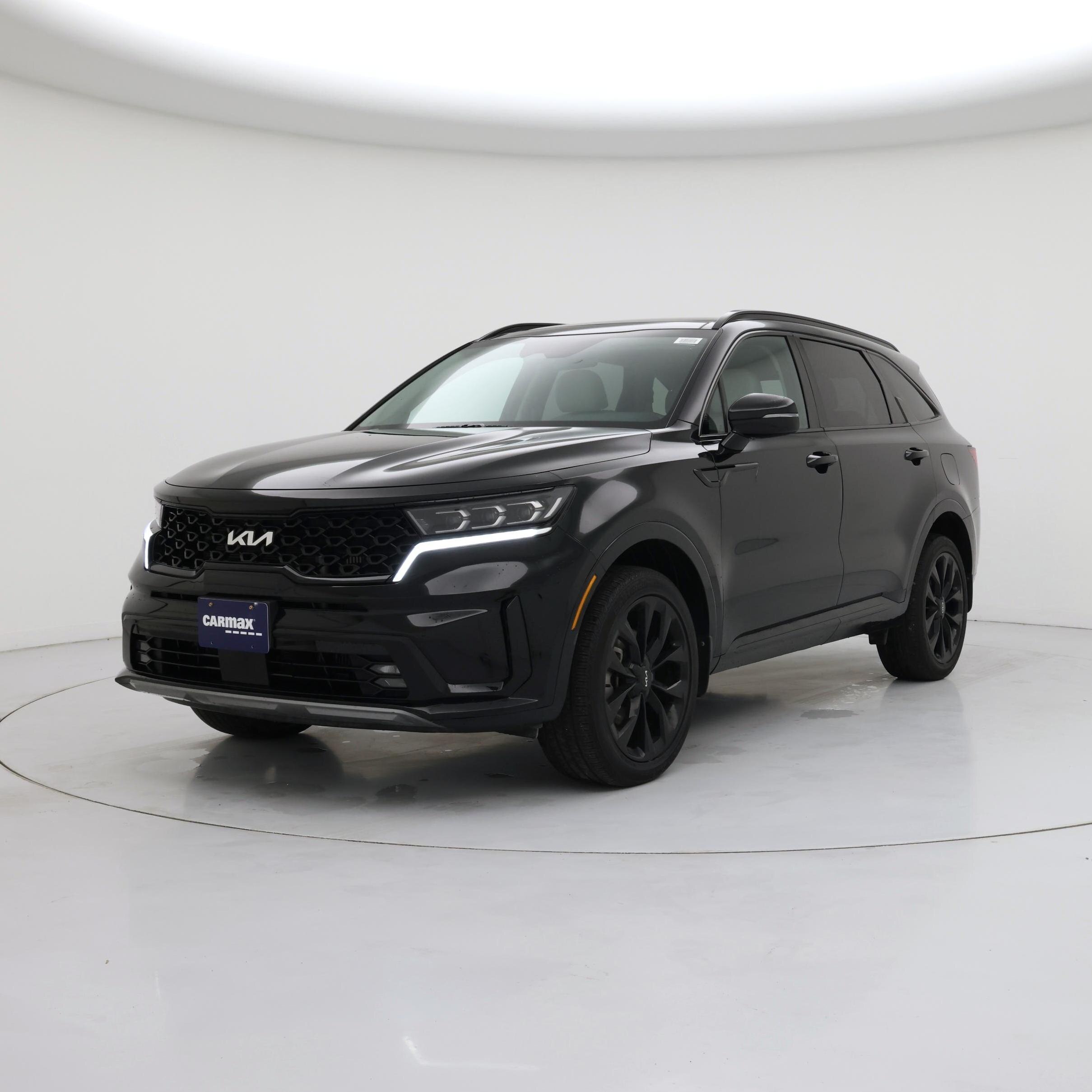 Thumbnail: 2023 Kia Sorento - 4