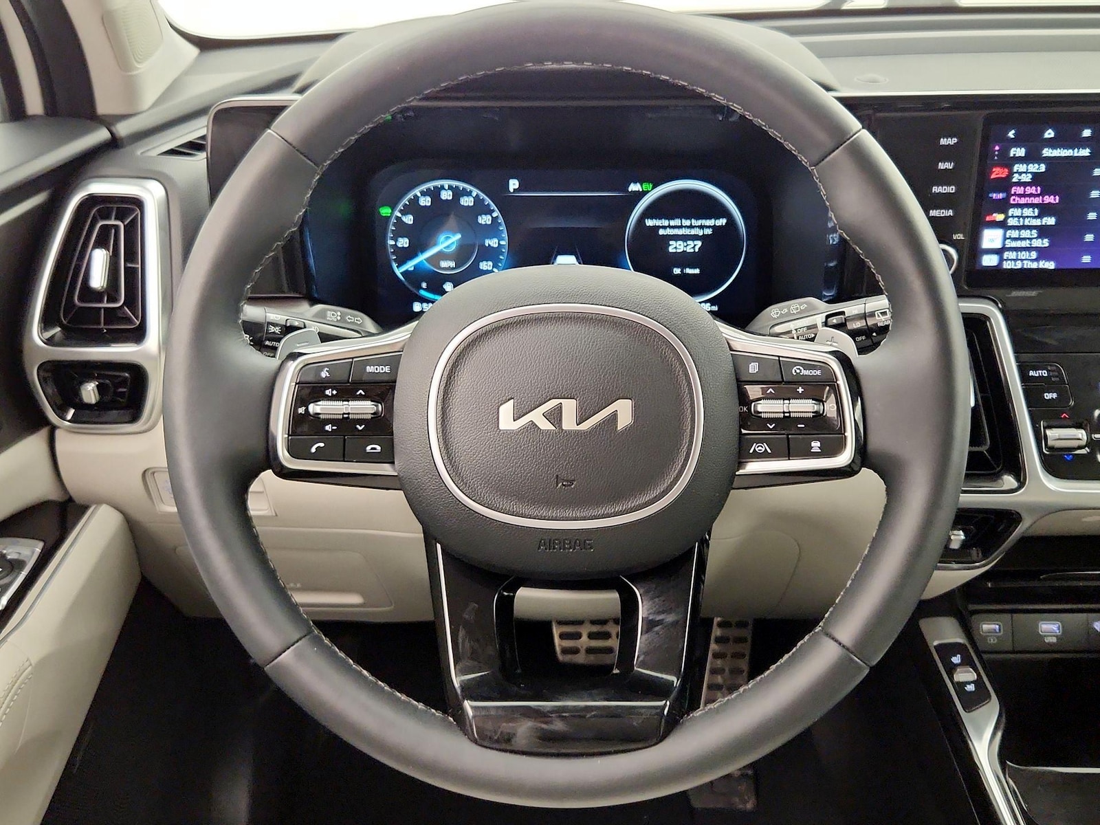 2024 Kia Sorento SX Prestige Hybrid - Photo 11