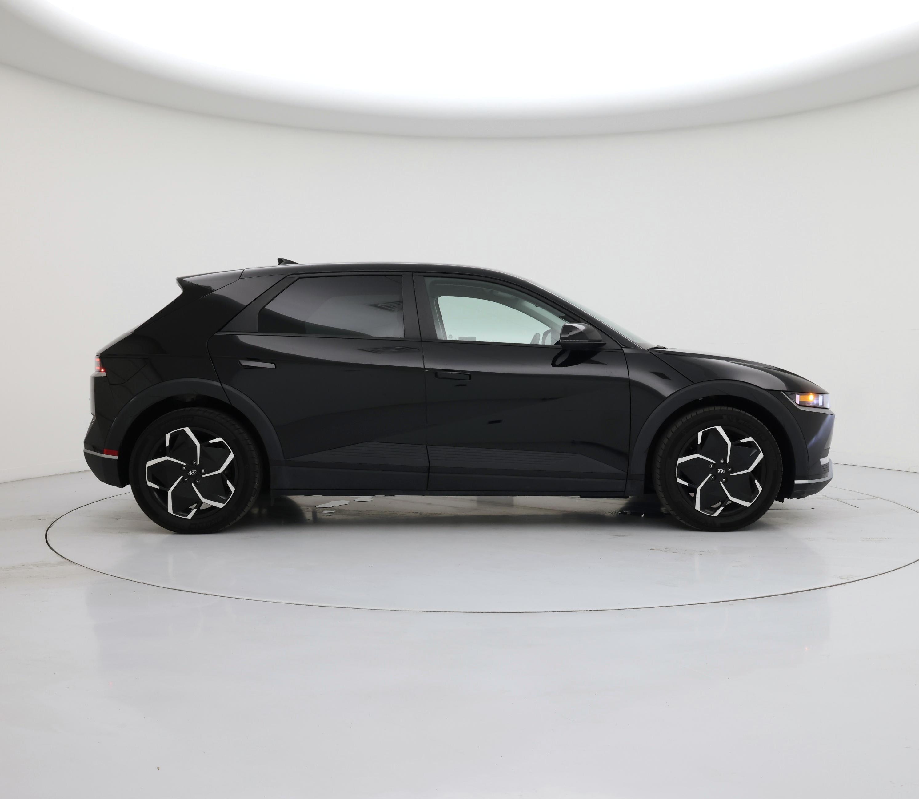 Thumbnail: 2024 Hyundai Ioniq 5 - 7