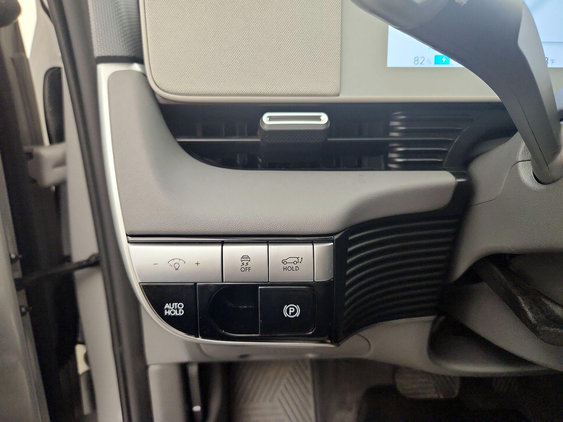 Thumbnail: 2024 Hyundai Ioniq 5 - 13