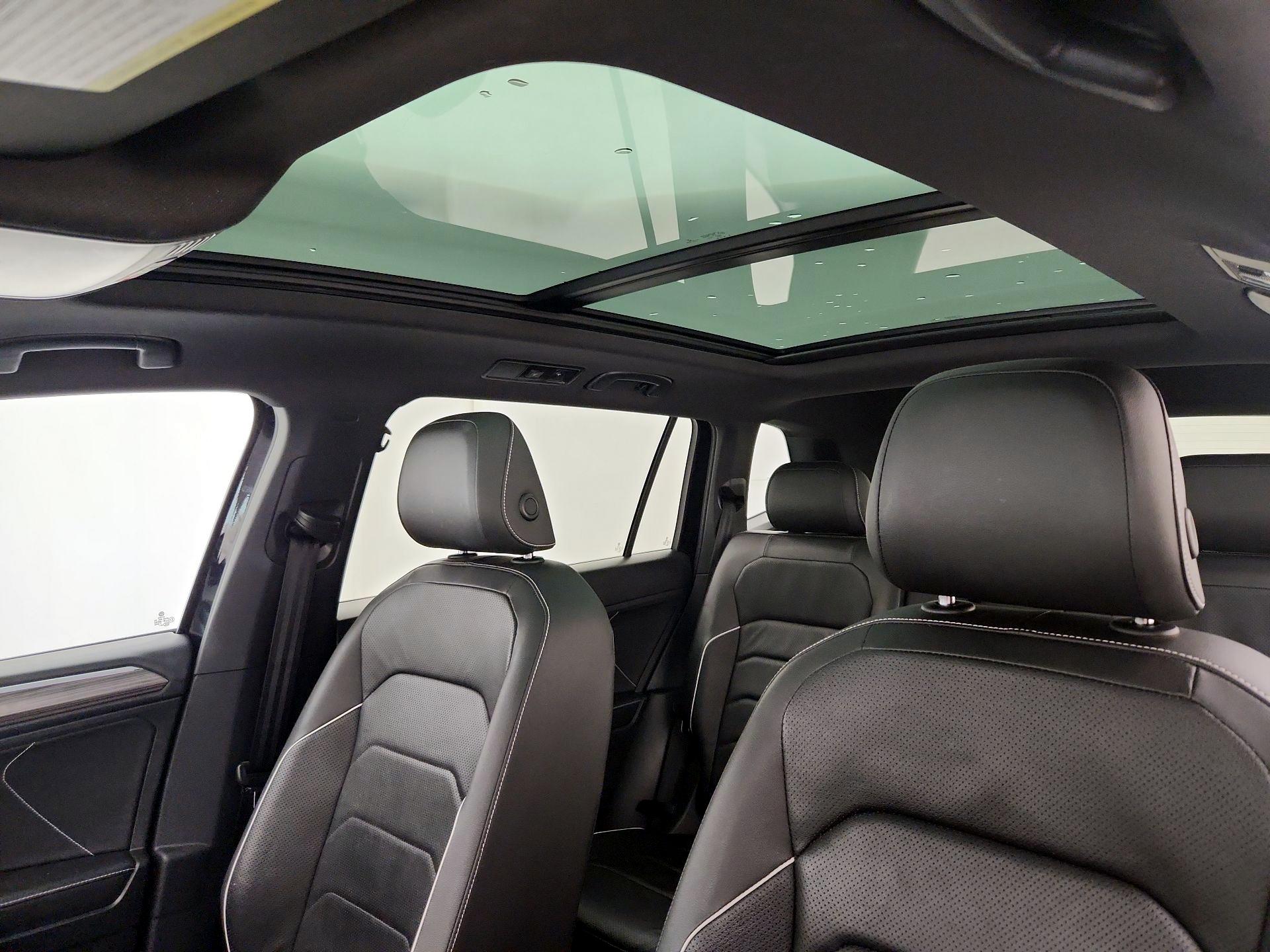 Thumbnail: 2023 Volkswagen Tiguan - 20