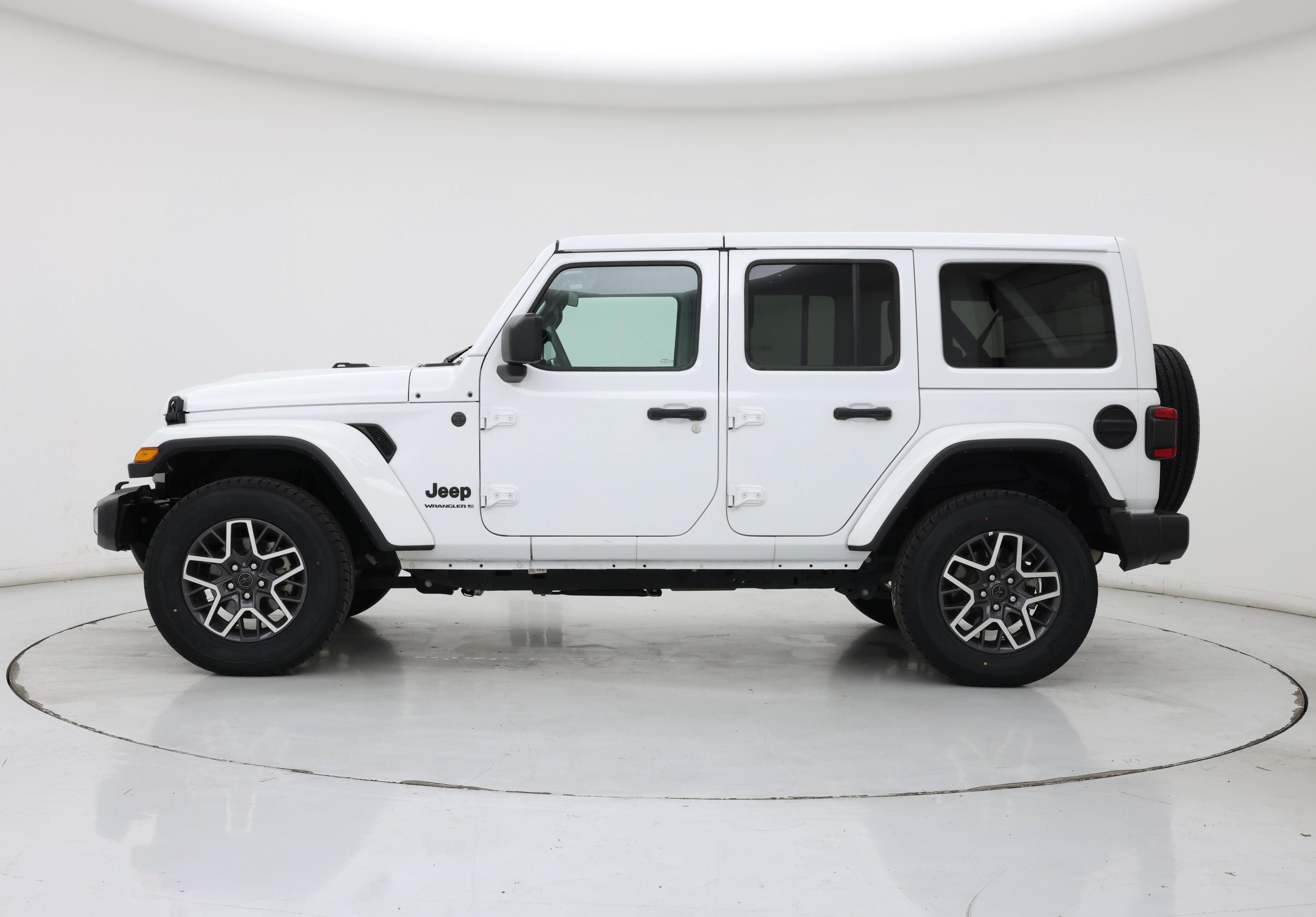 Thumbnail: 2025 Jeep Wrangler - 3