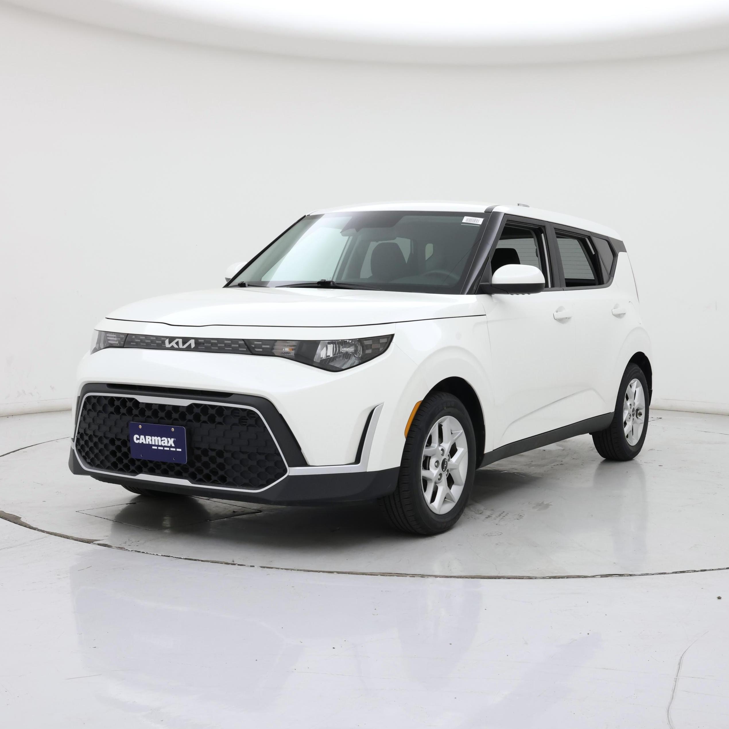 Thumbnail: 2023 Kia Soul - 4