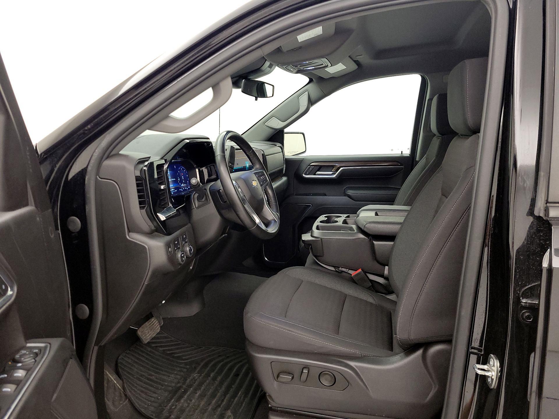 Thumbnail: 2023 Chevrolet Silverado 1500 - 11