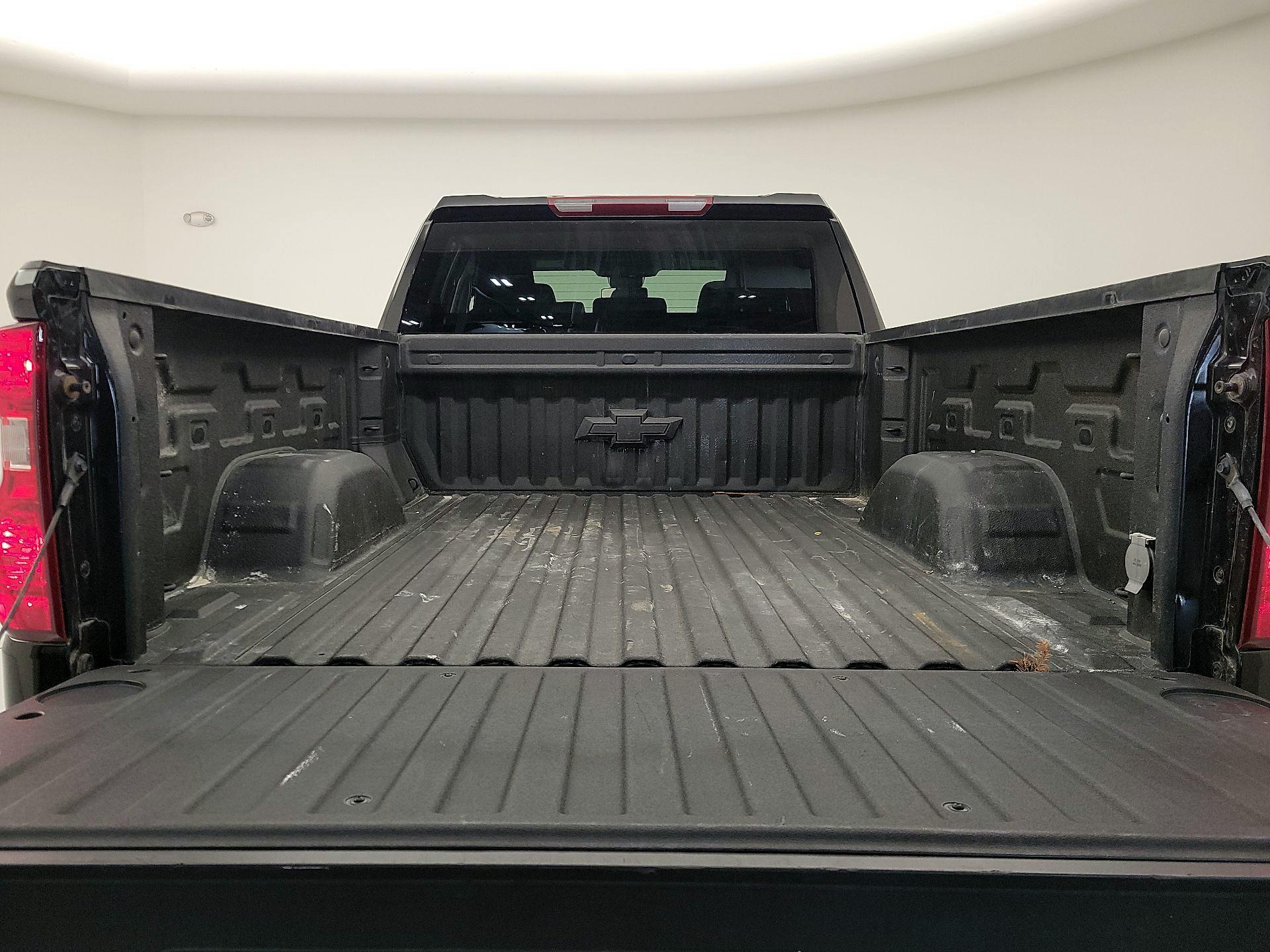 Thumbnail: 2023 Chevrolet Silverado 1500 - 20