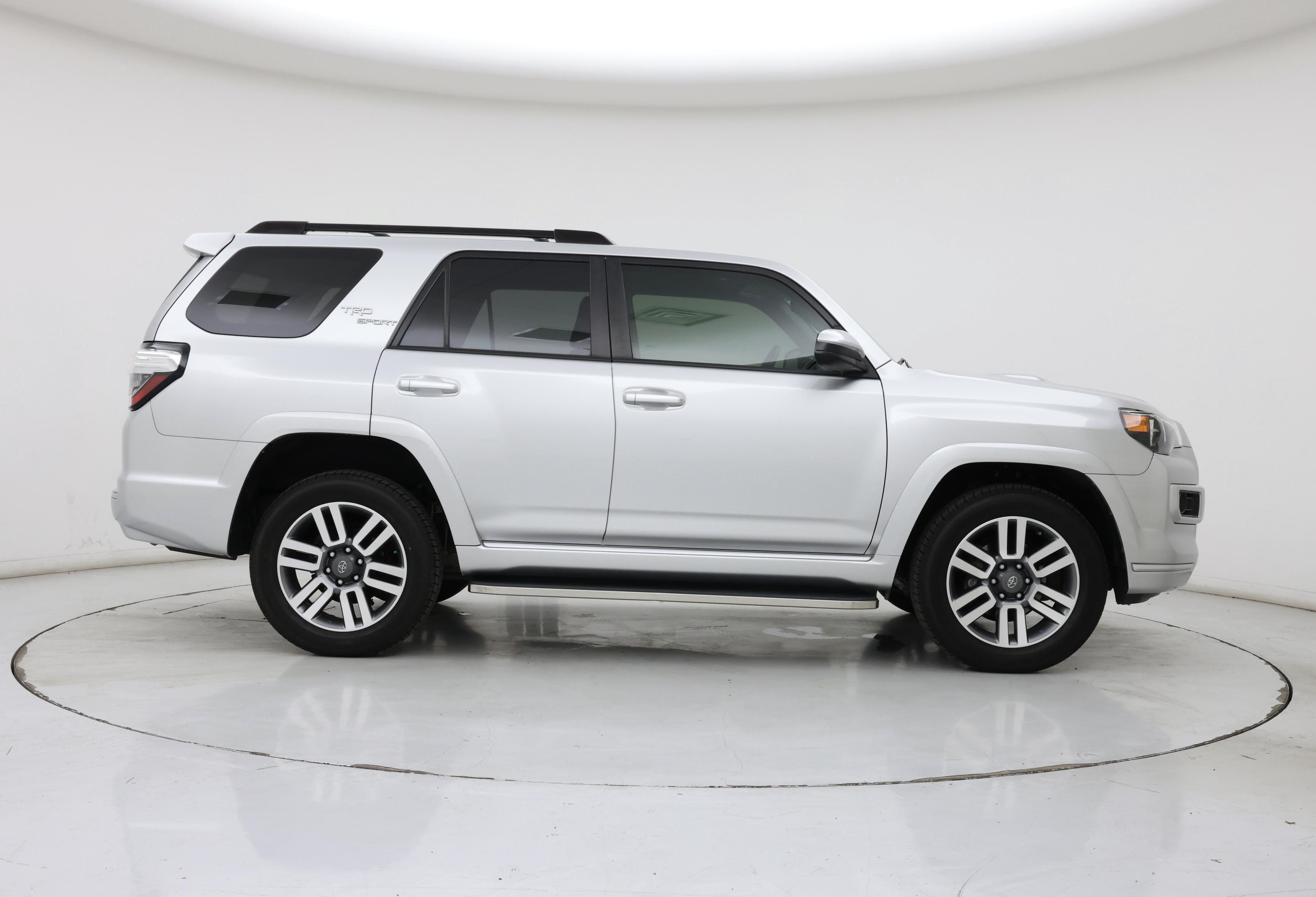 Thumbnail: 2023 Toyota 4Runner - 7