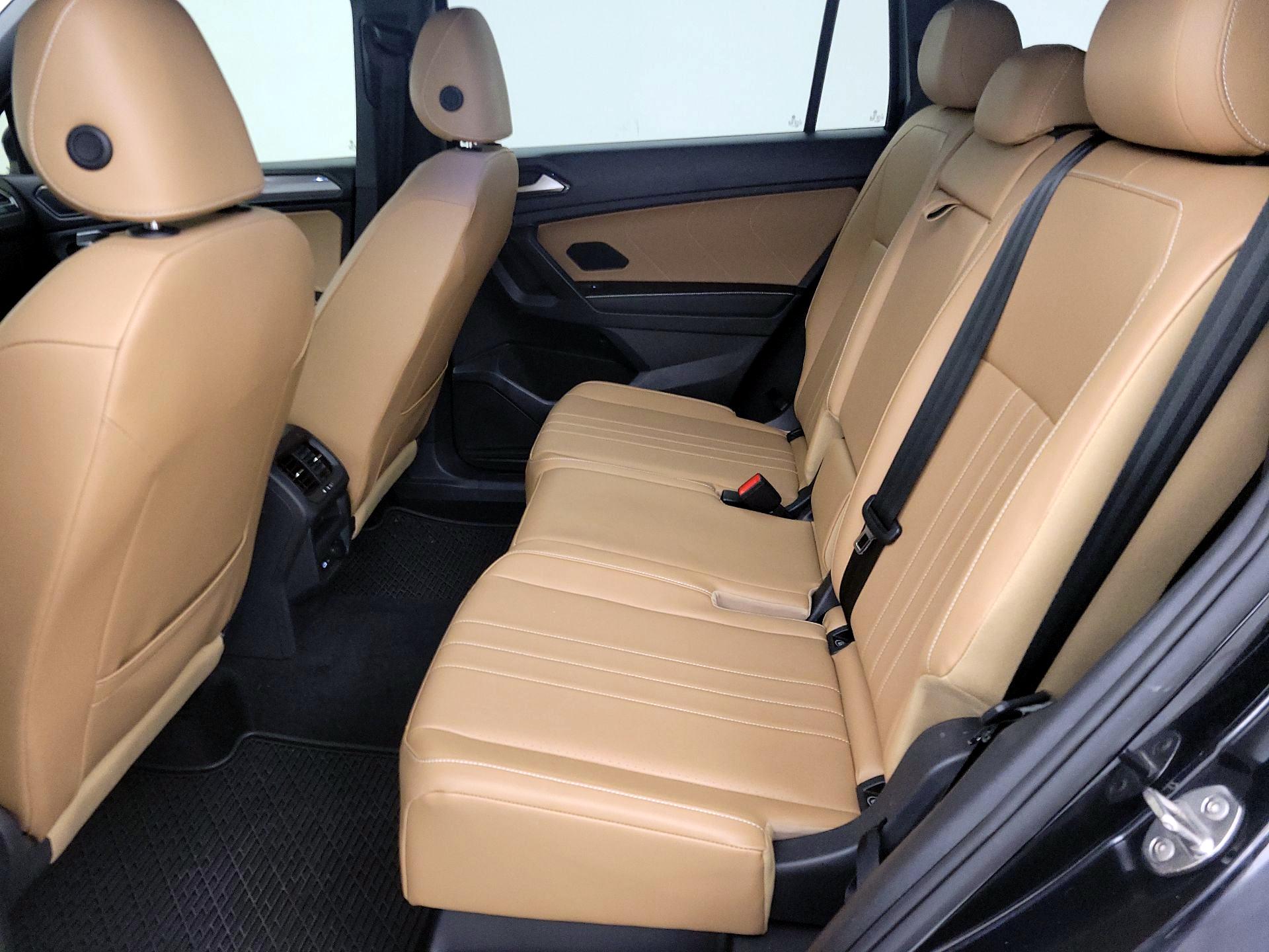 Thumbnail: 2023 Volkswagen Tiguan - 19