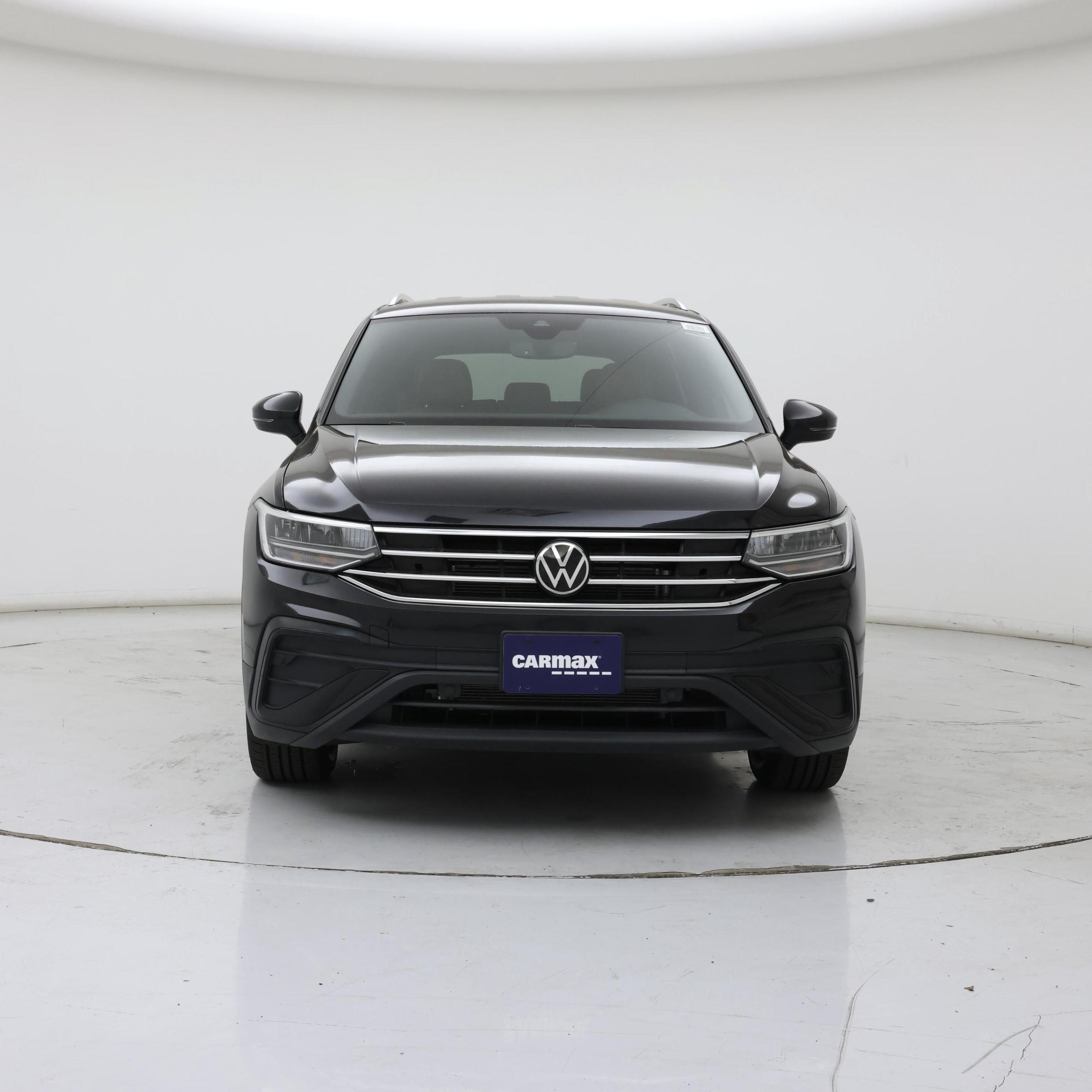 Thumbnail: 2023 Volkswagen Tiguan - 5