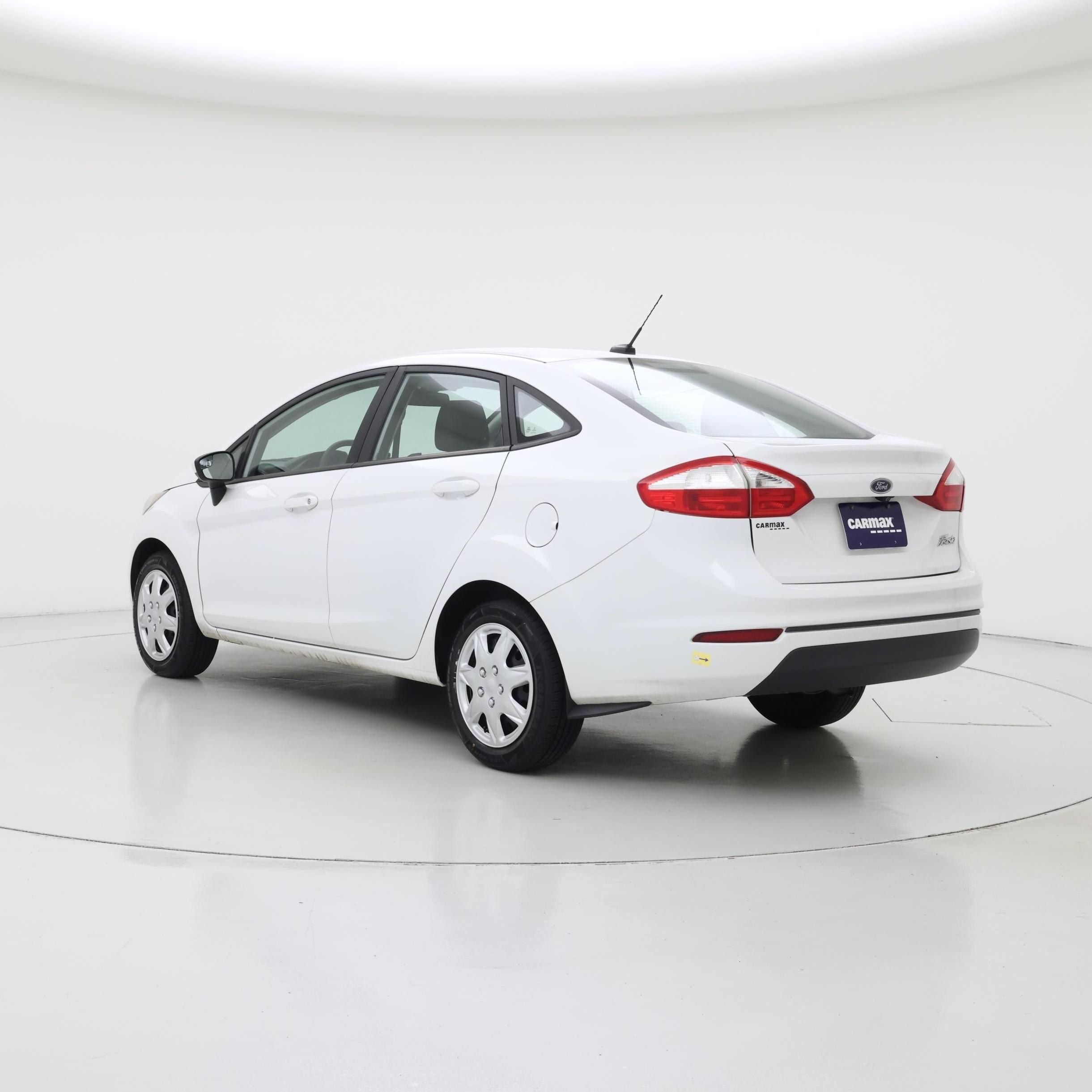 Thumbnail: 2019 Ford Fiesta - 2