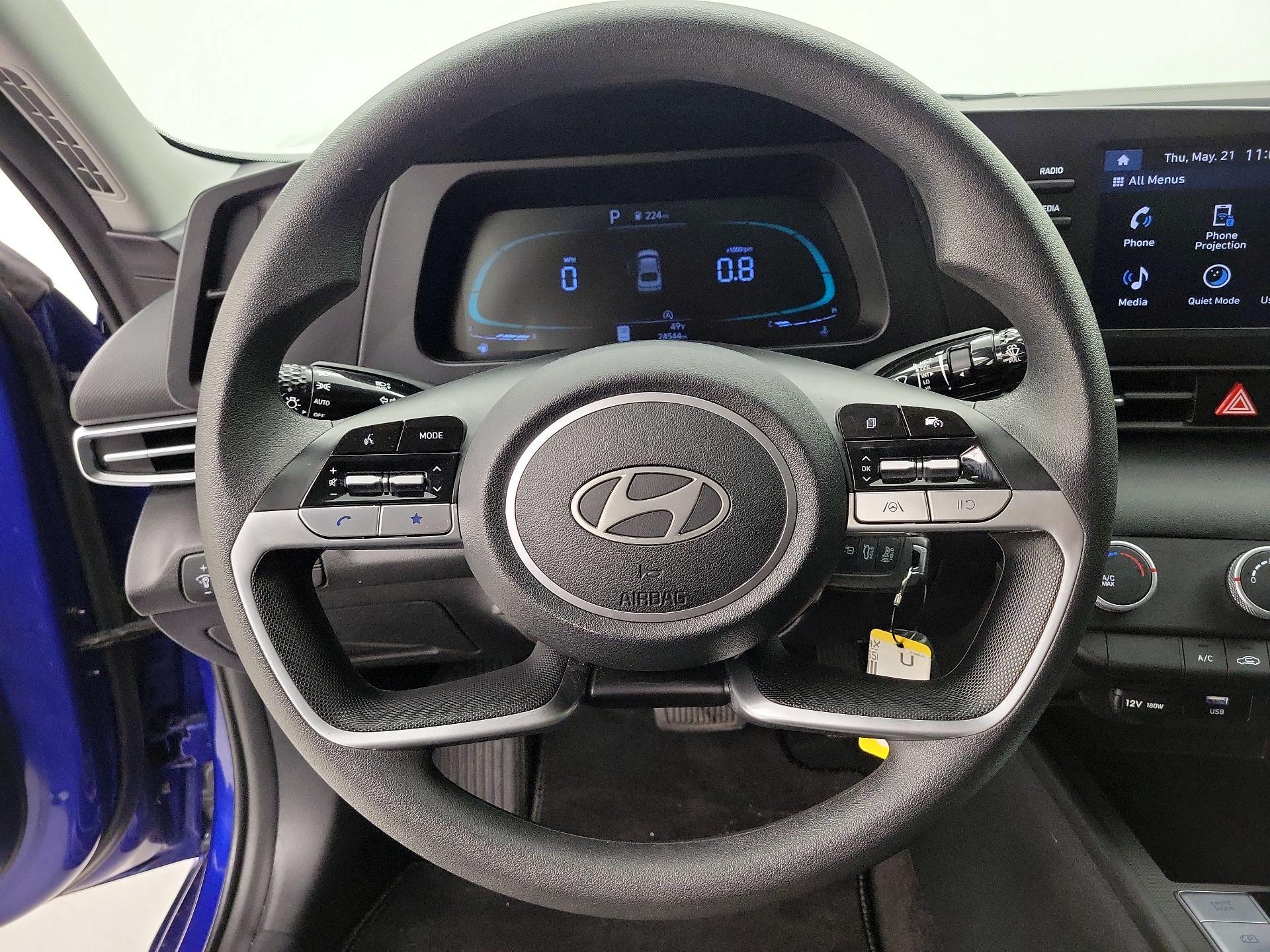 Thumbnail: 2024 Hyundai Elantra - 10