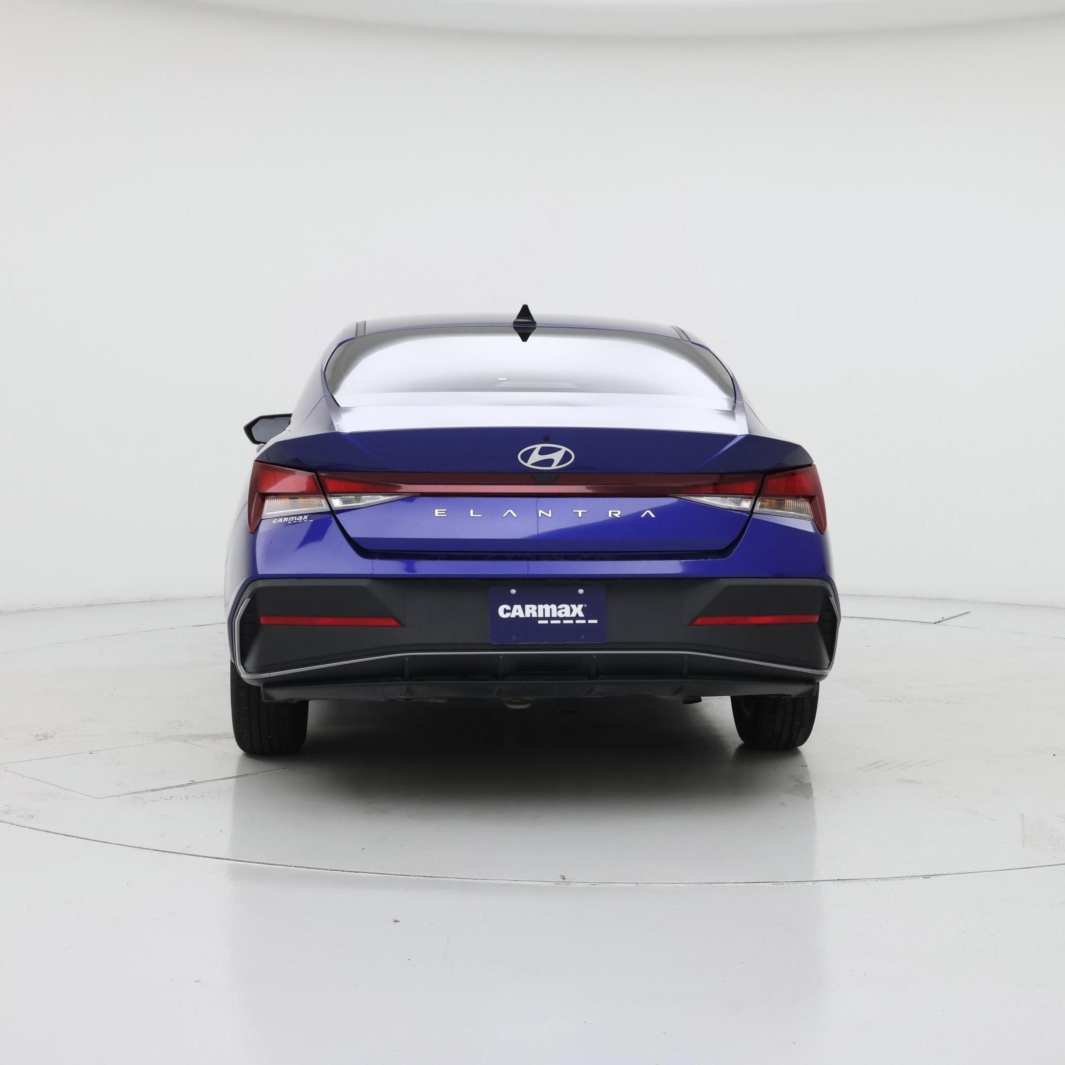 Thumbnail: 2024 Hyundai Elantra - 6