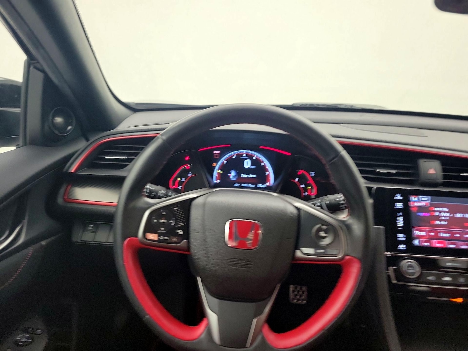 2018 Honda Civic Hatchback Type-R - Photo 11