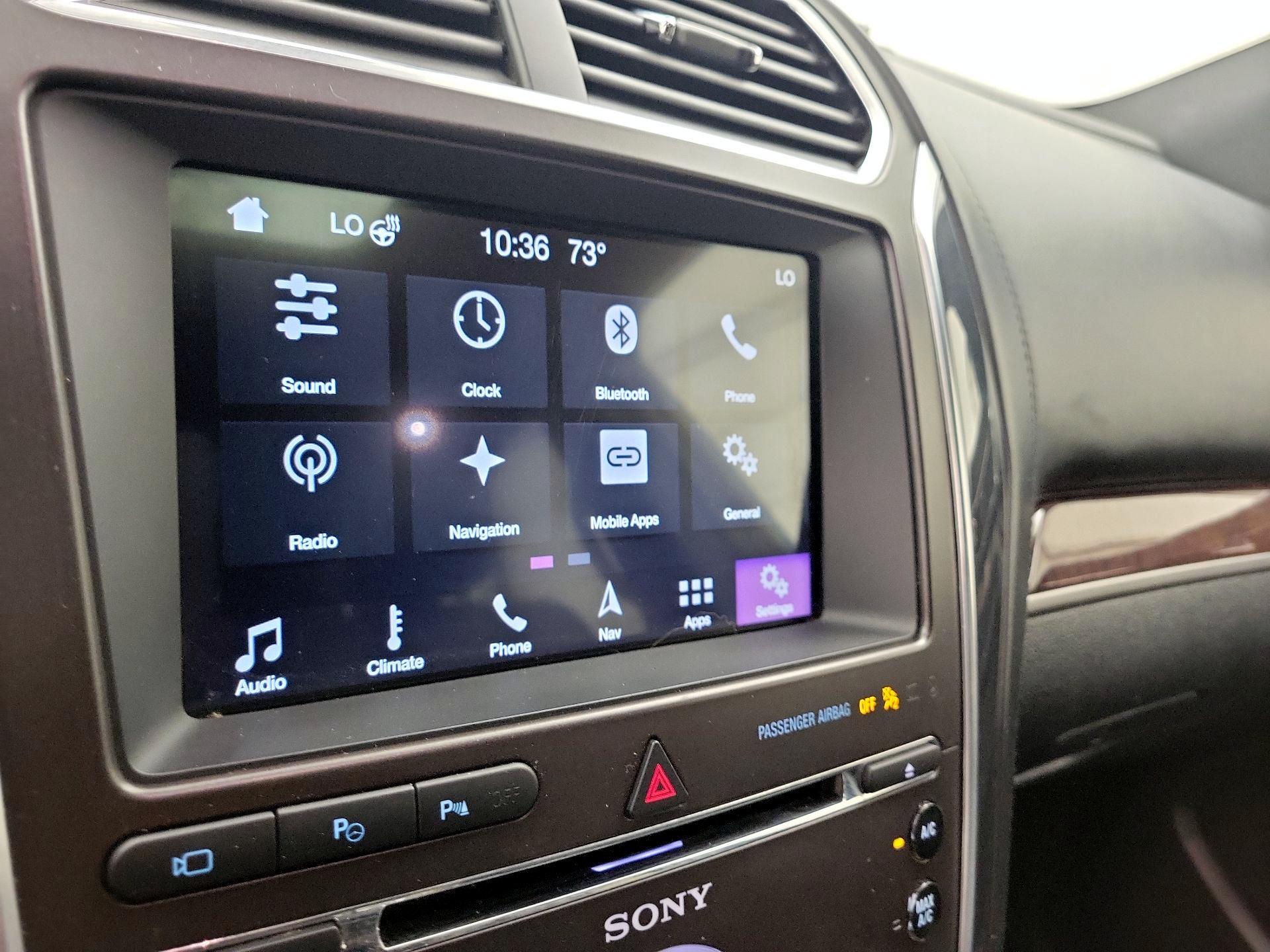 Thumbnail: 2018 Ford Explorer - 15