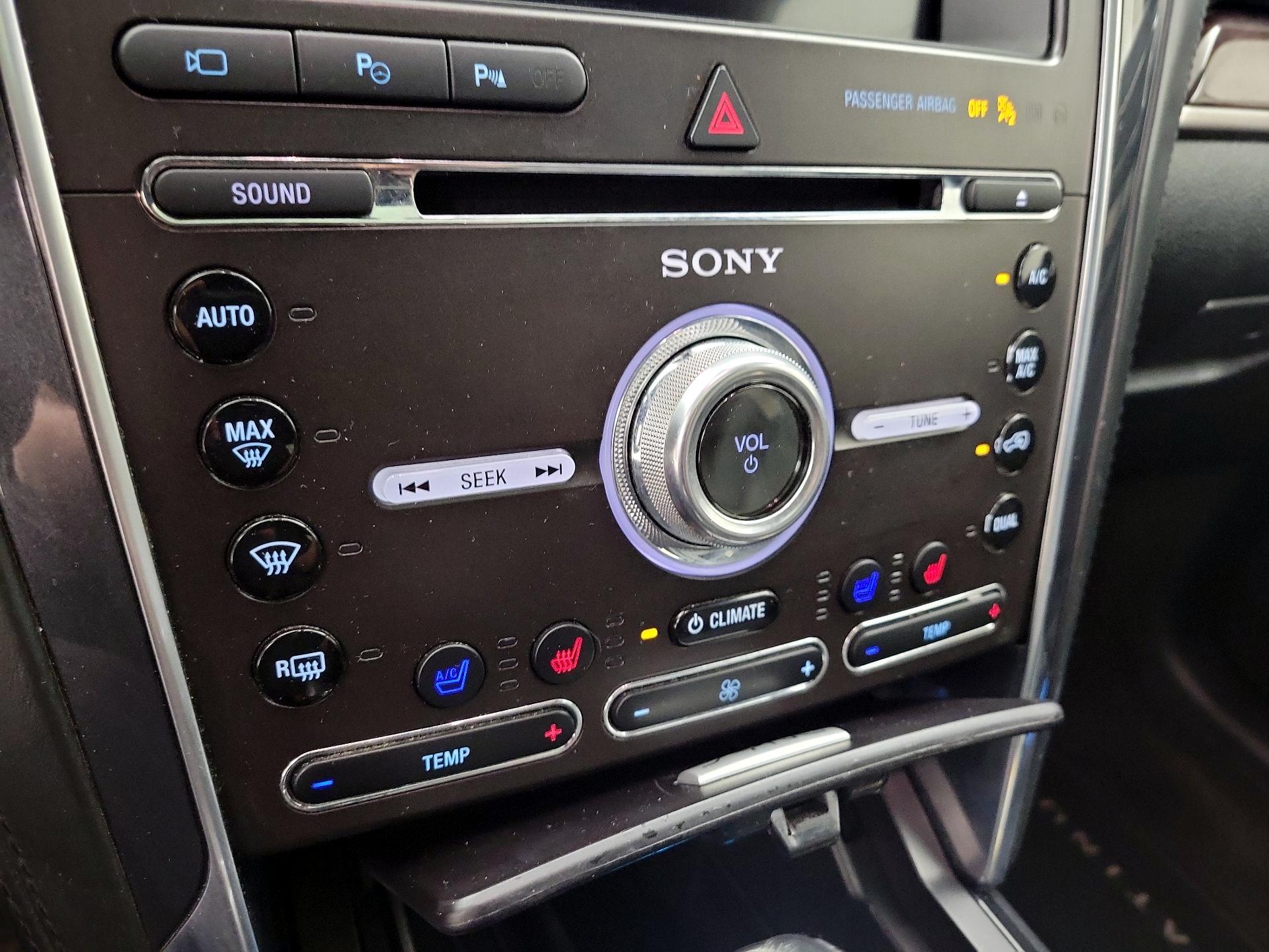 Thumbnail: 2018 Ford Explorer - 16