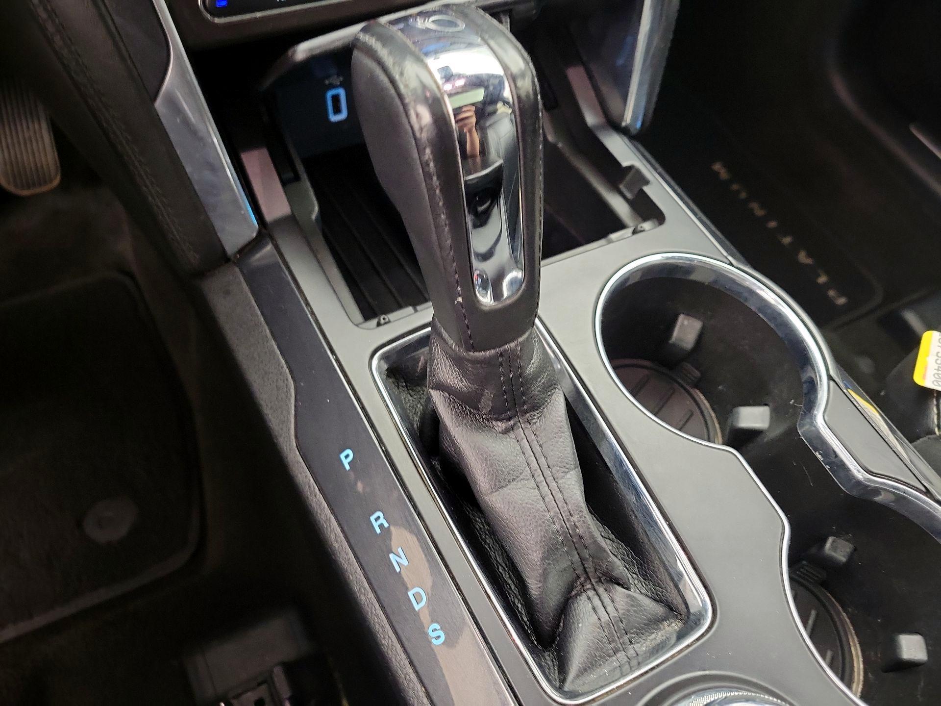 Thumbnail: 2018 Ford Explorer - 17