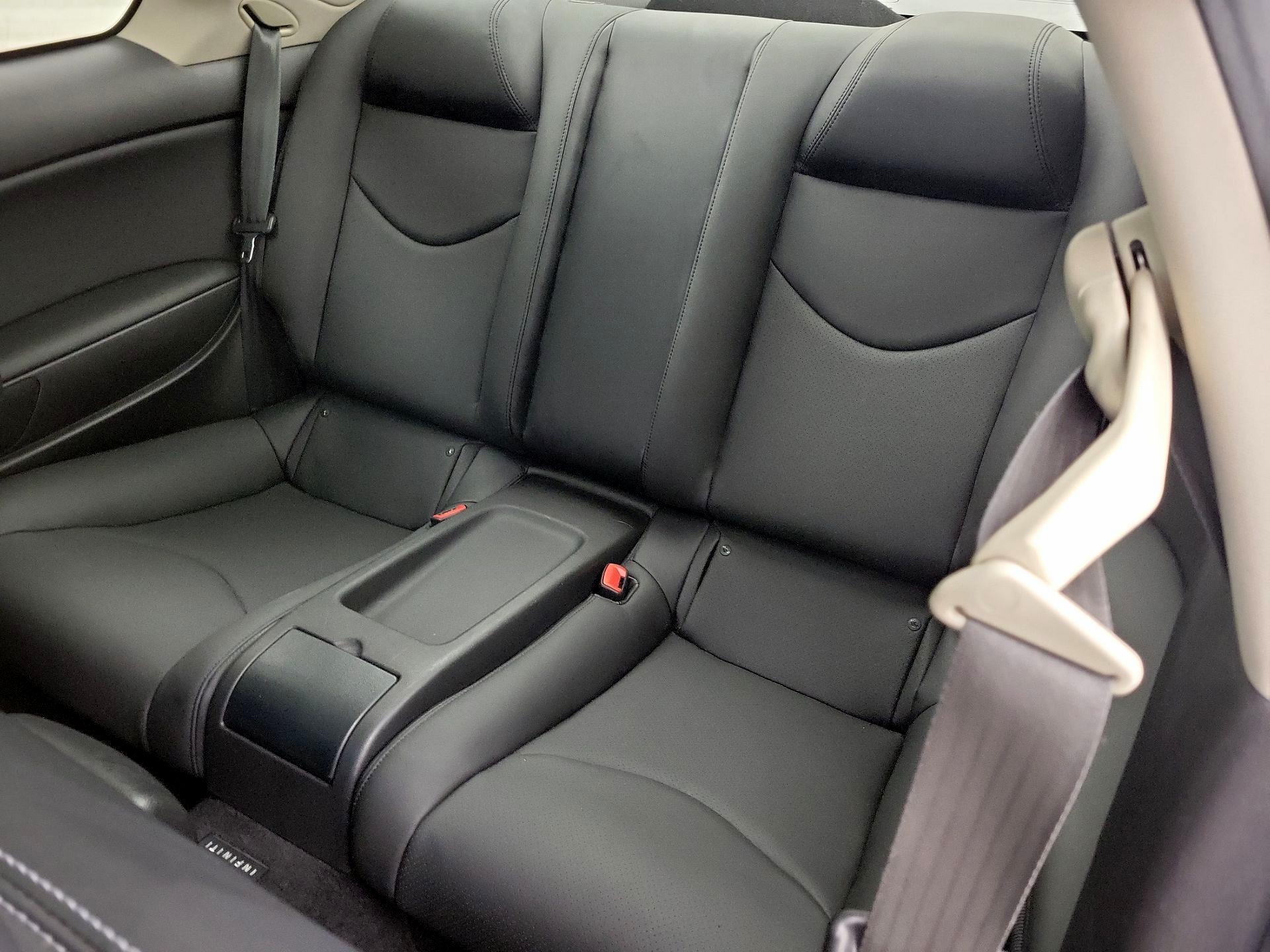 Thumbnail: 2015 INFINITI Q60 - 19