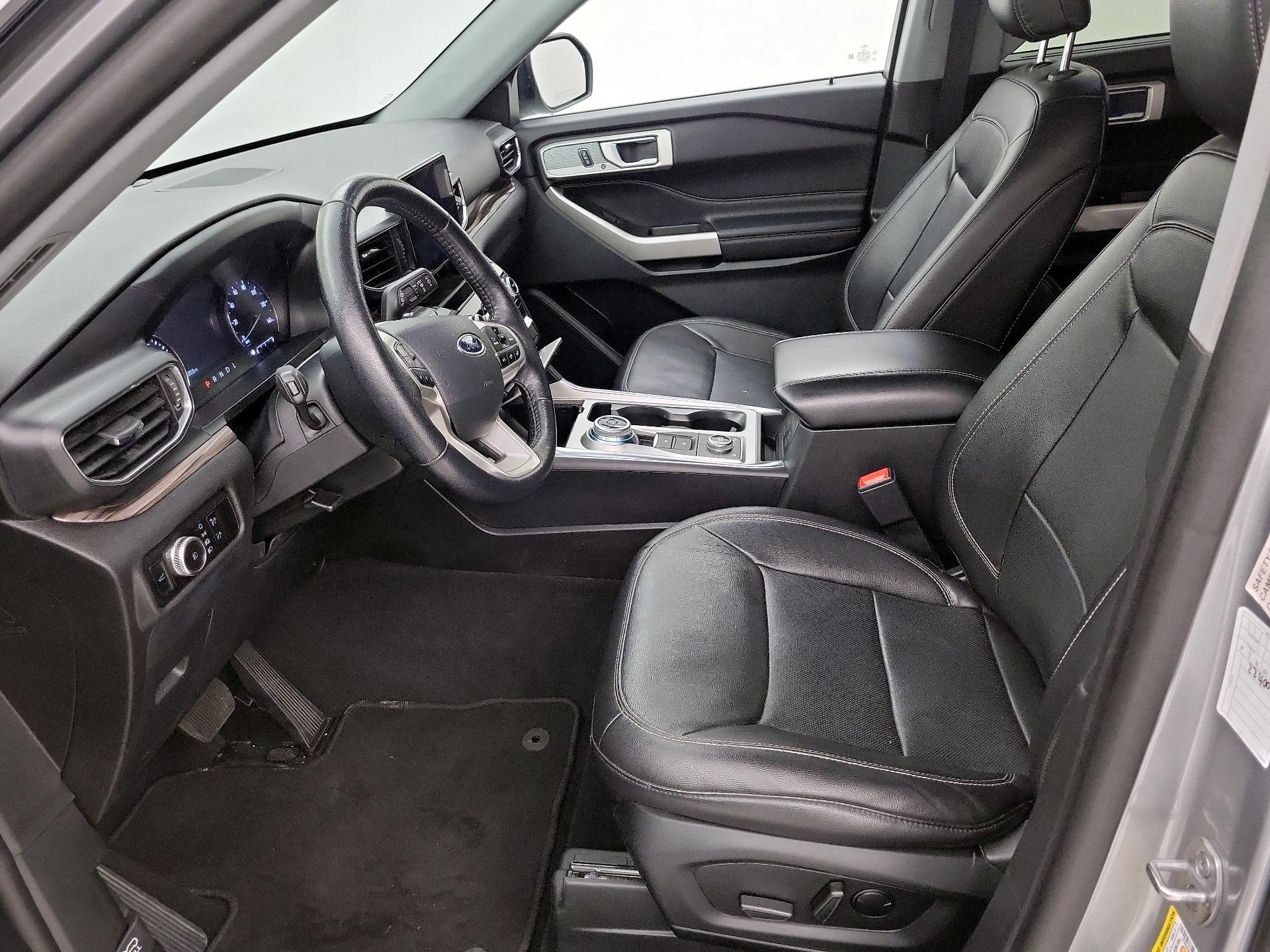 Thumbnail: 2023 Ford Explorer - 11