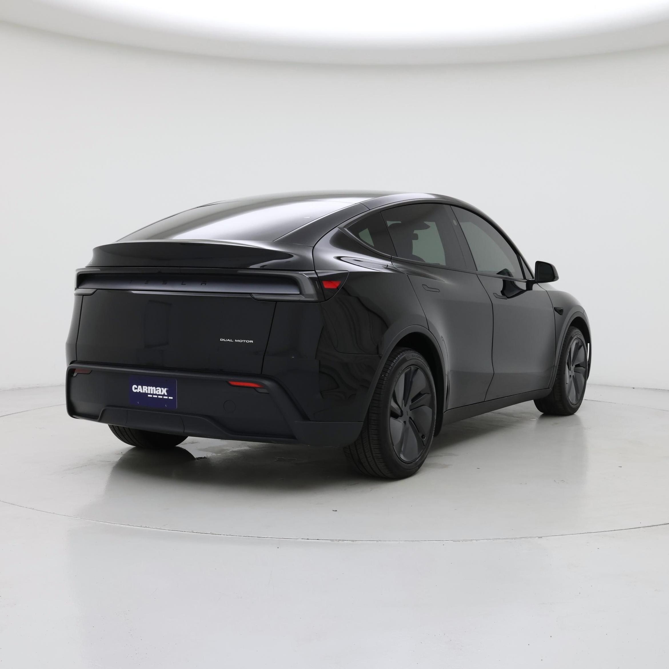 Thumbnail: 2026 Tesla Model Y - 8