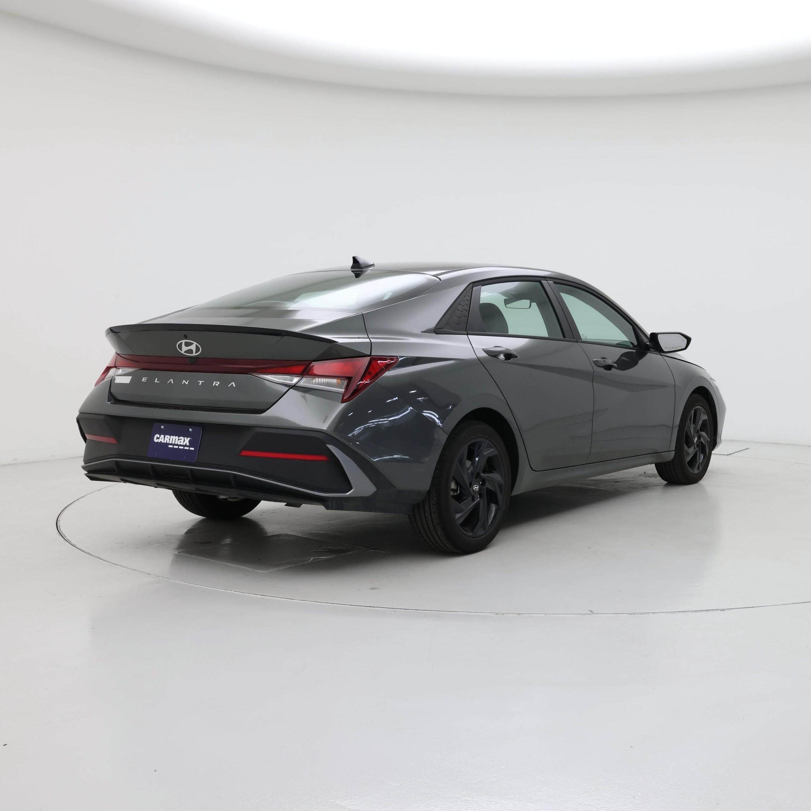Thumbnail: 2026 Hyundai Elantra - 8
