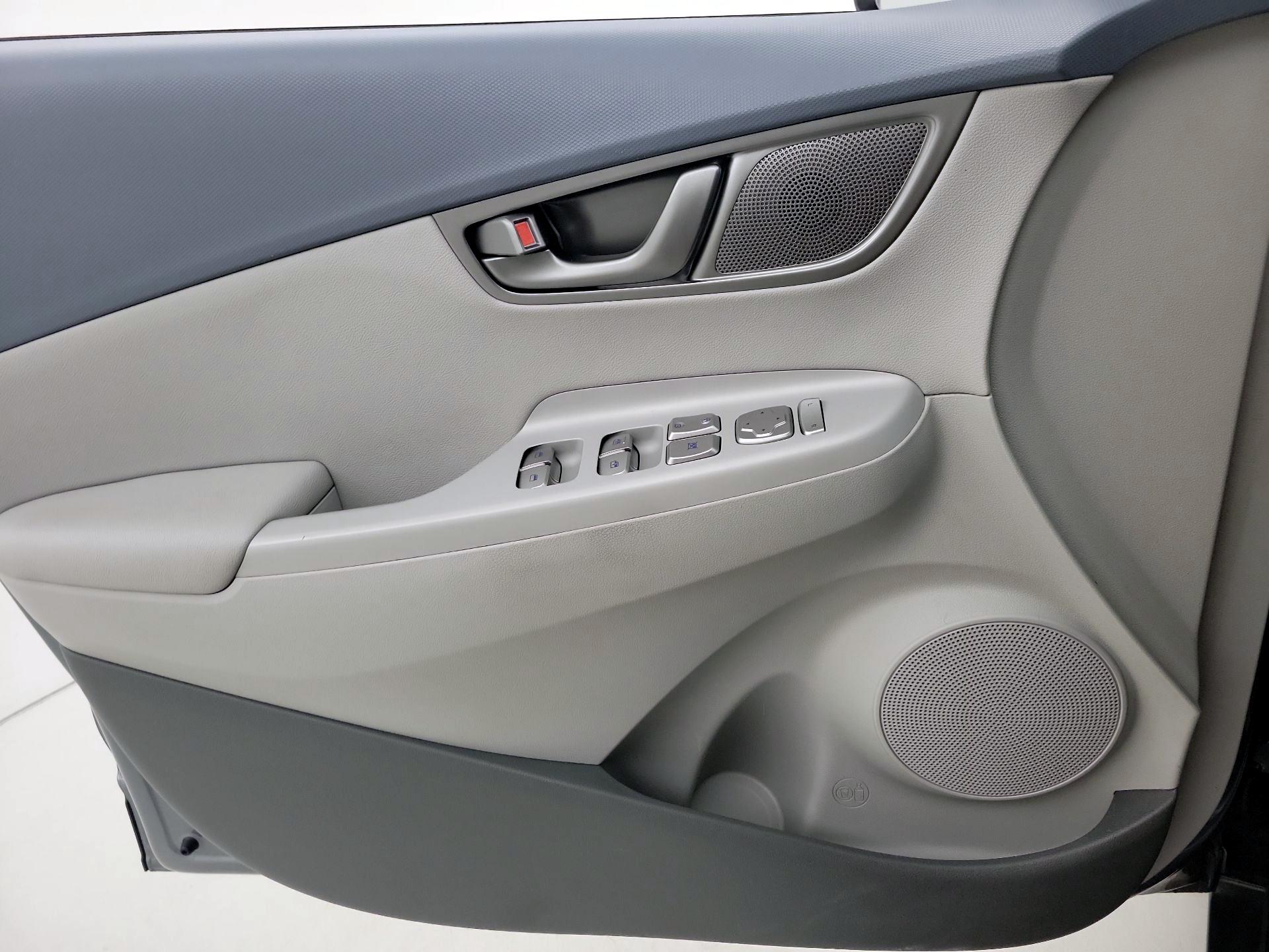 Thumbnail: 2021 Hyundai Kona - 12