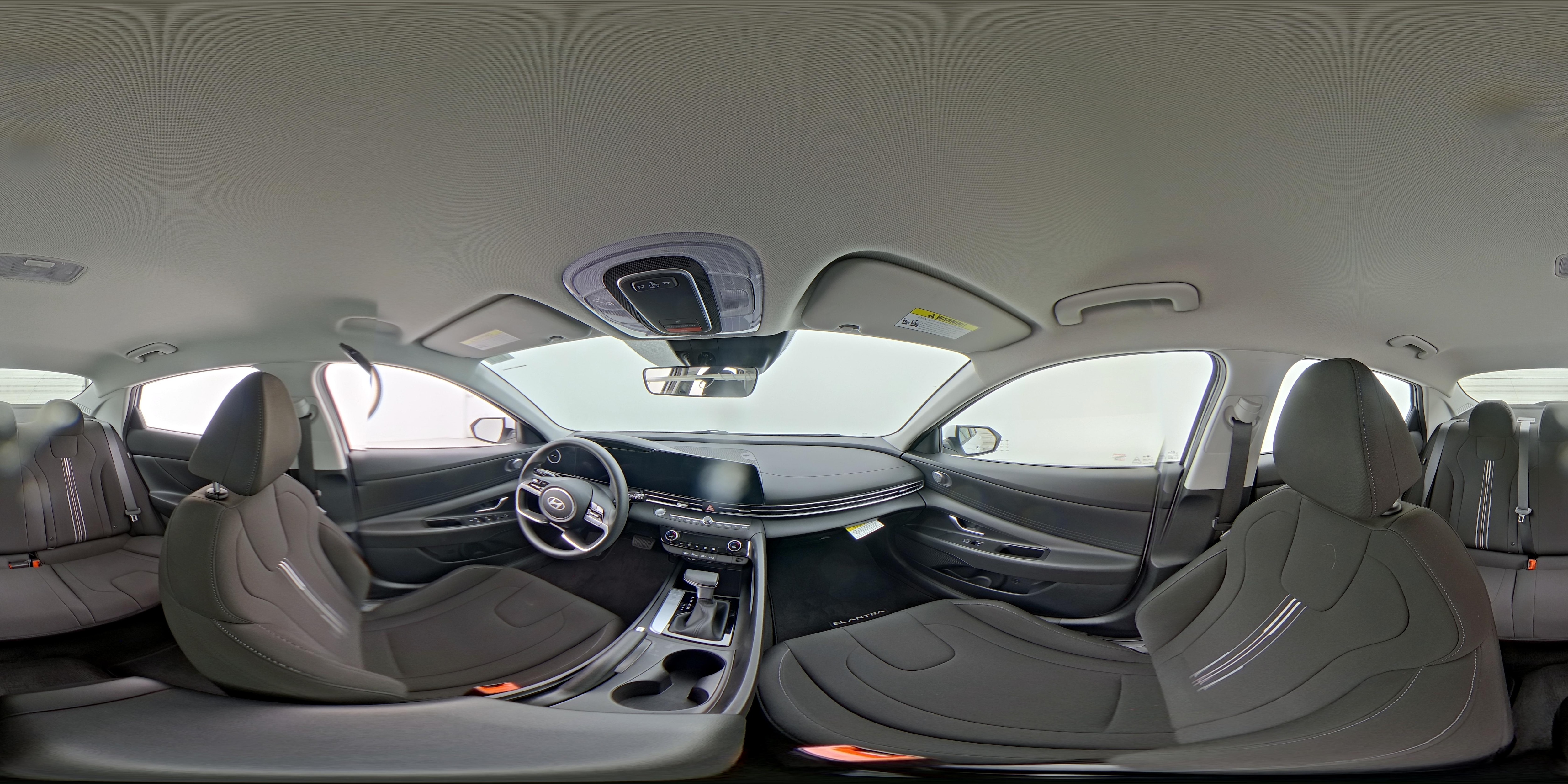 2024 Hyundai Elantra SEL - Photo 25