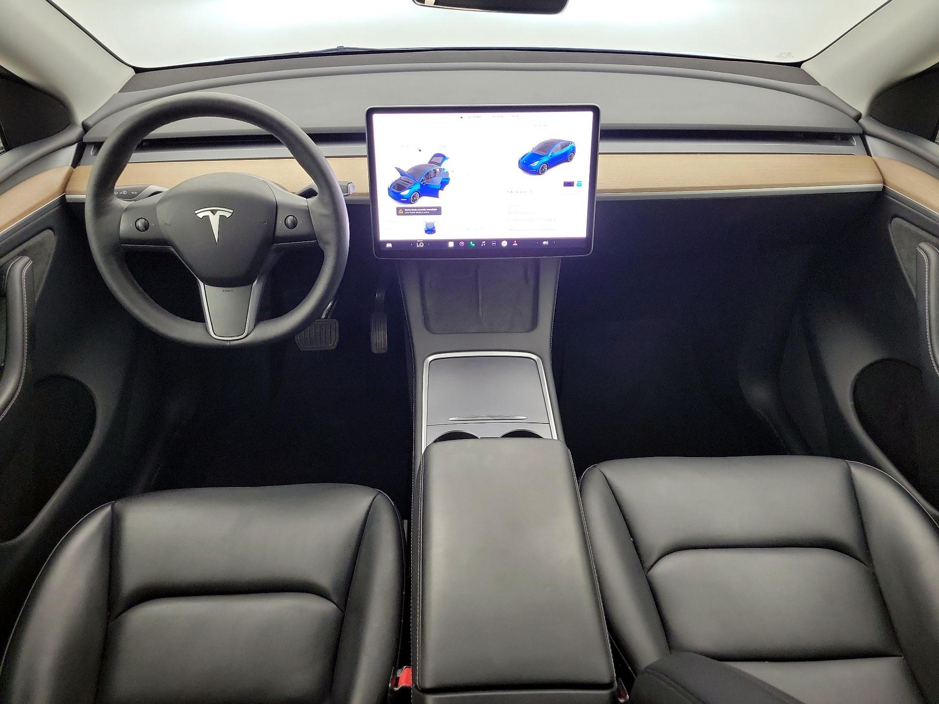 Thumbnail: 2023 Tesla Model Y - 9