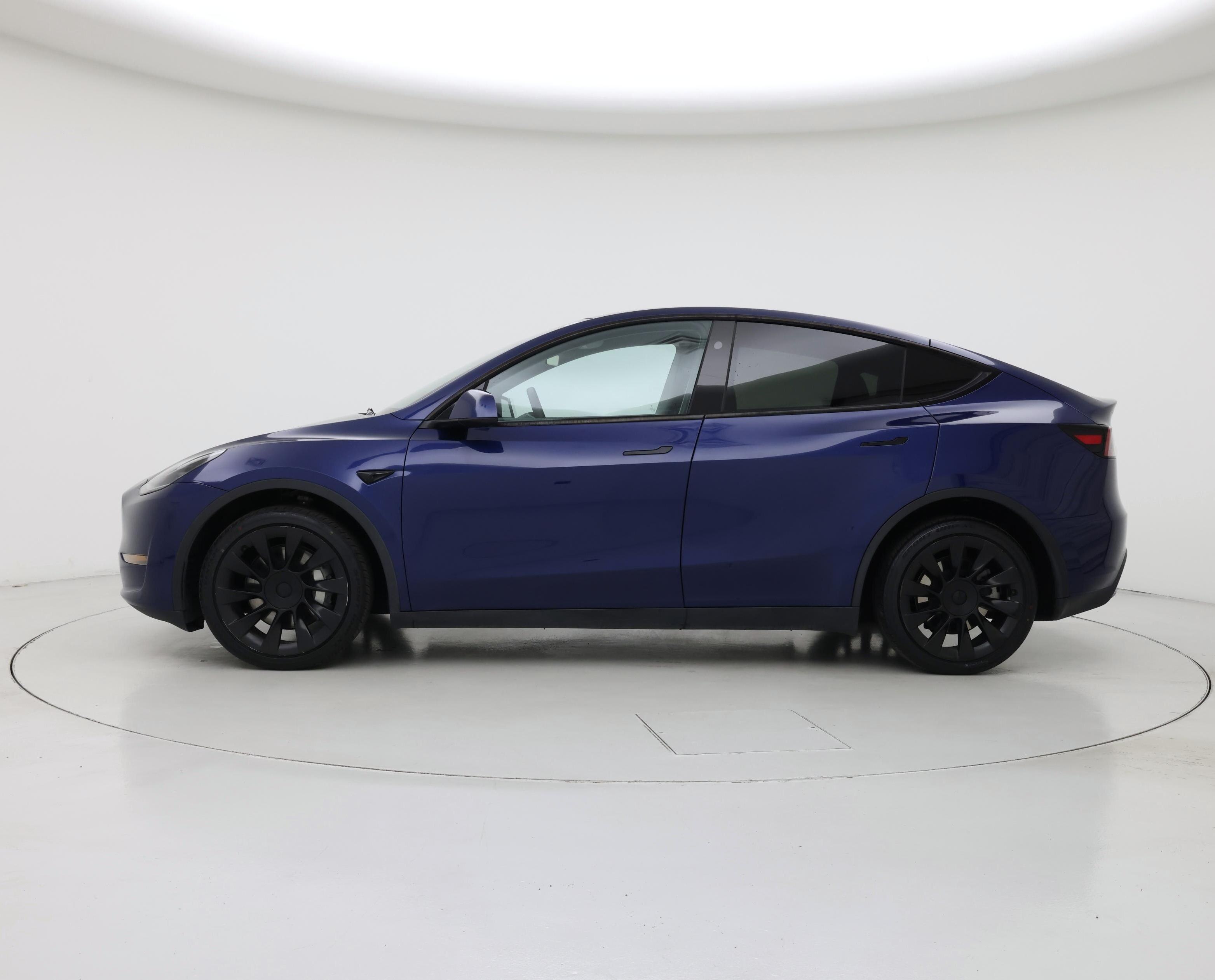 Thumbnail: 2023 Tesla Model Y - 3