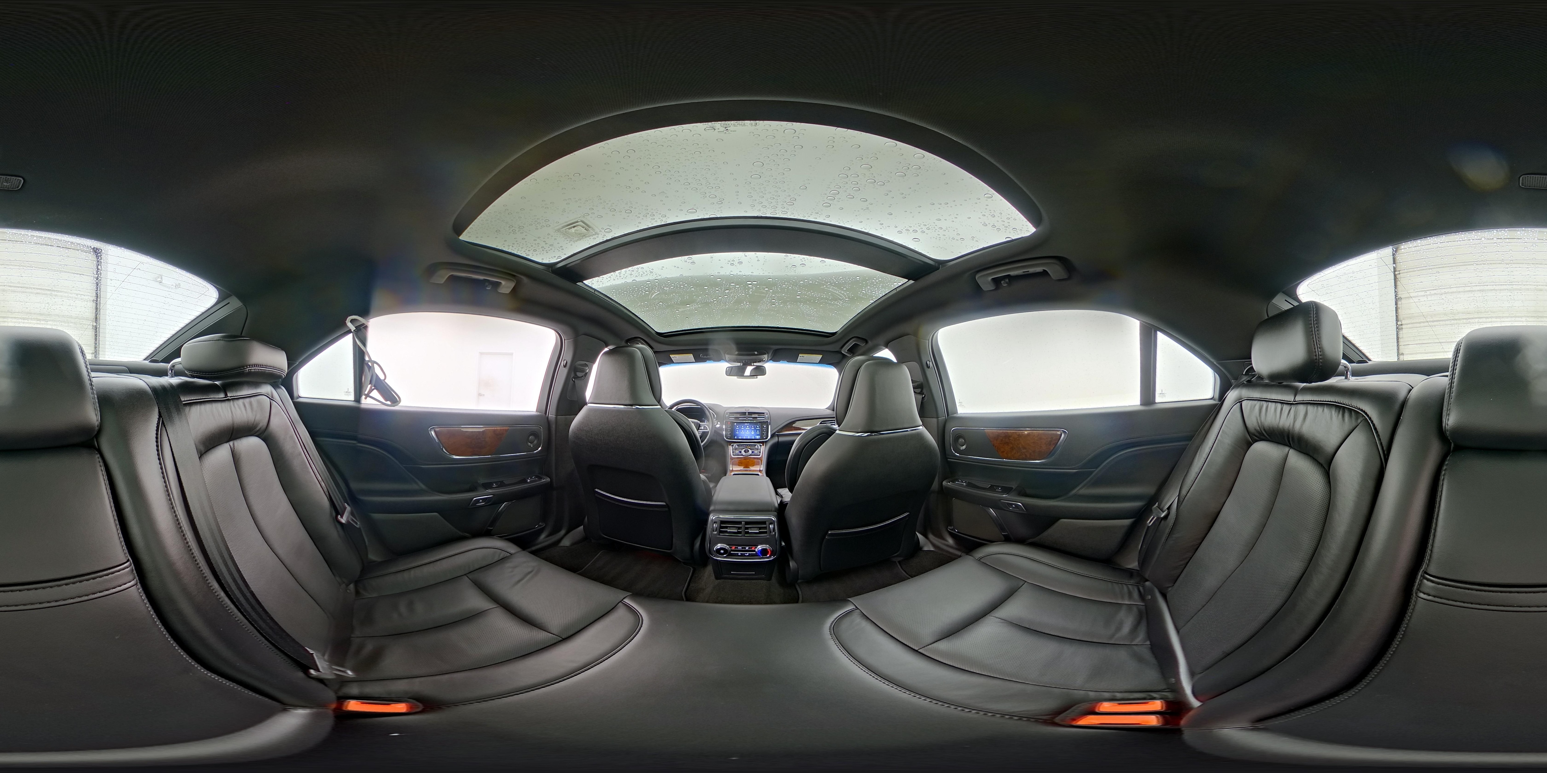 2020 Lincoln Continental Reserve - Photo 26