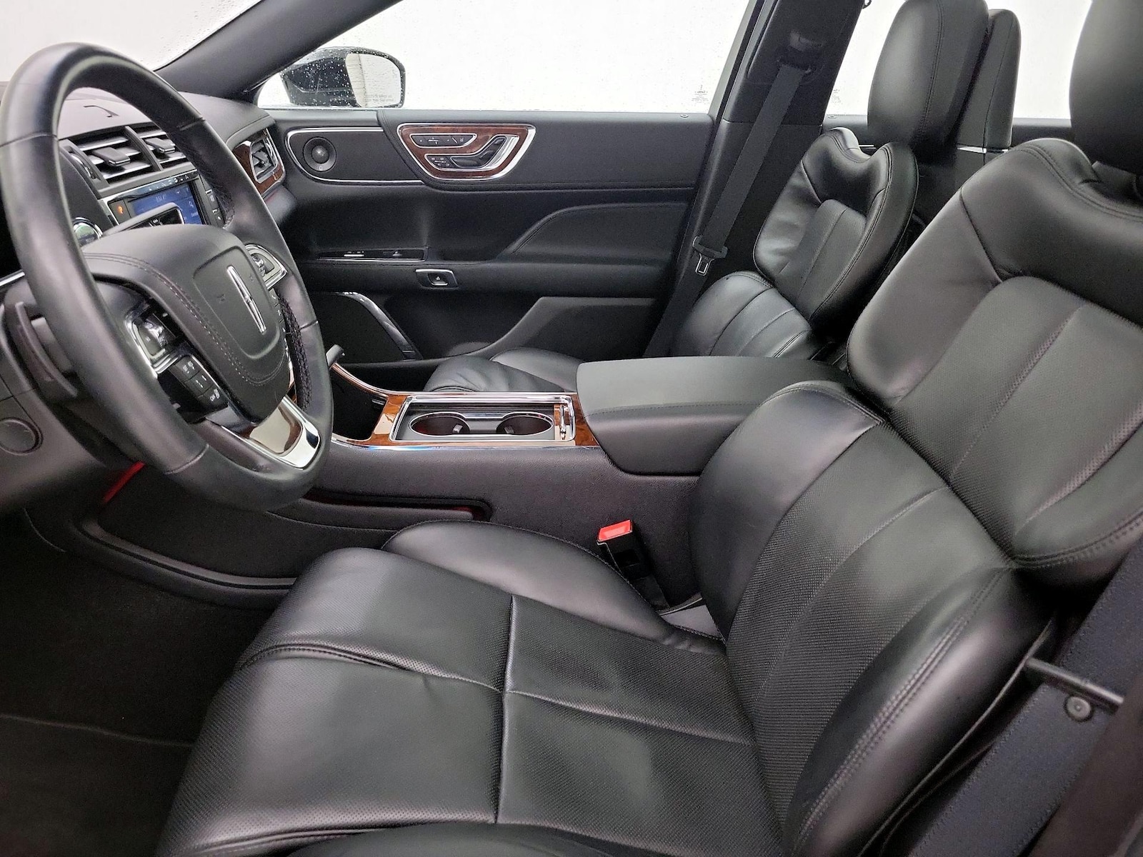 2020 Lincoln Continental Reserve - Photo 12