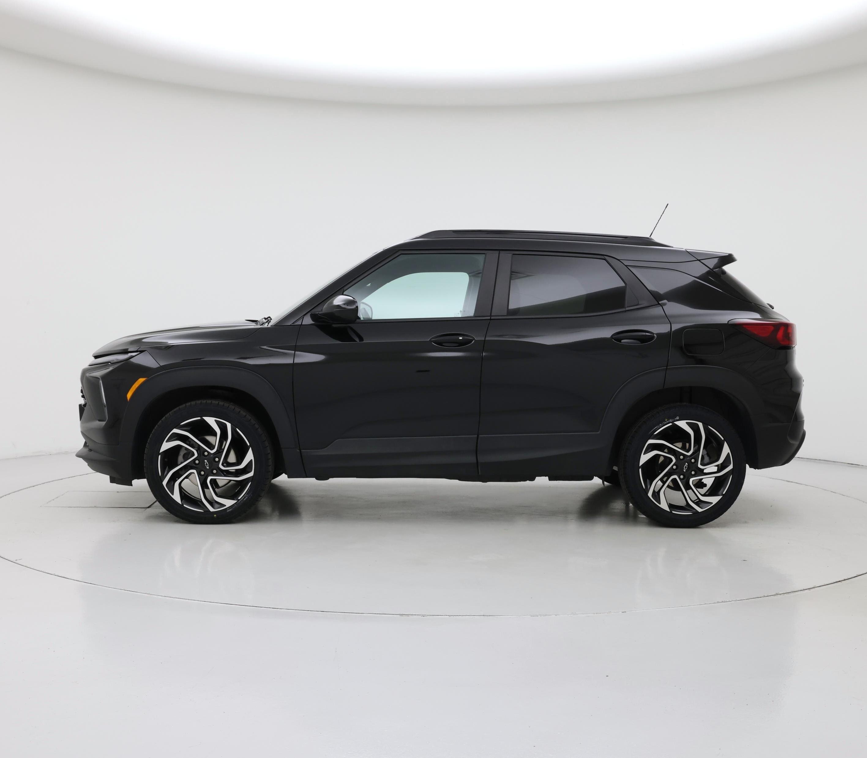 Thumbnail: 2025 Chevrolet TrailBlazer - 3