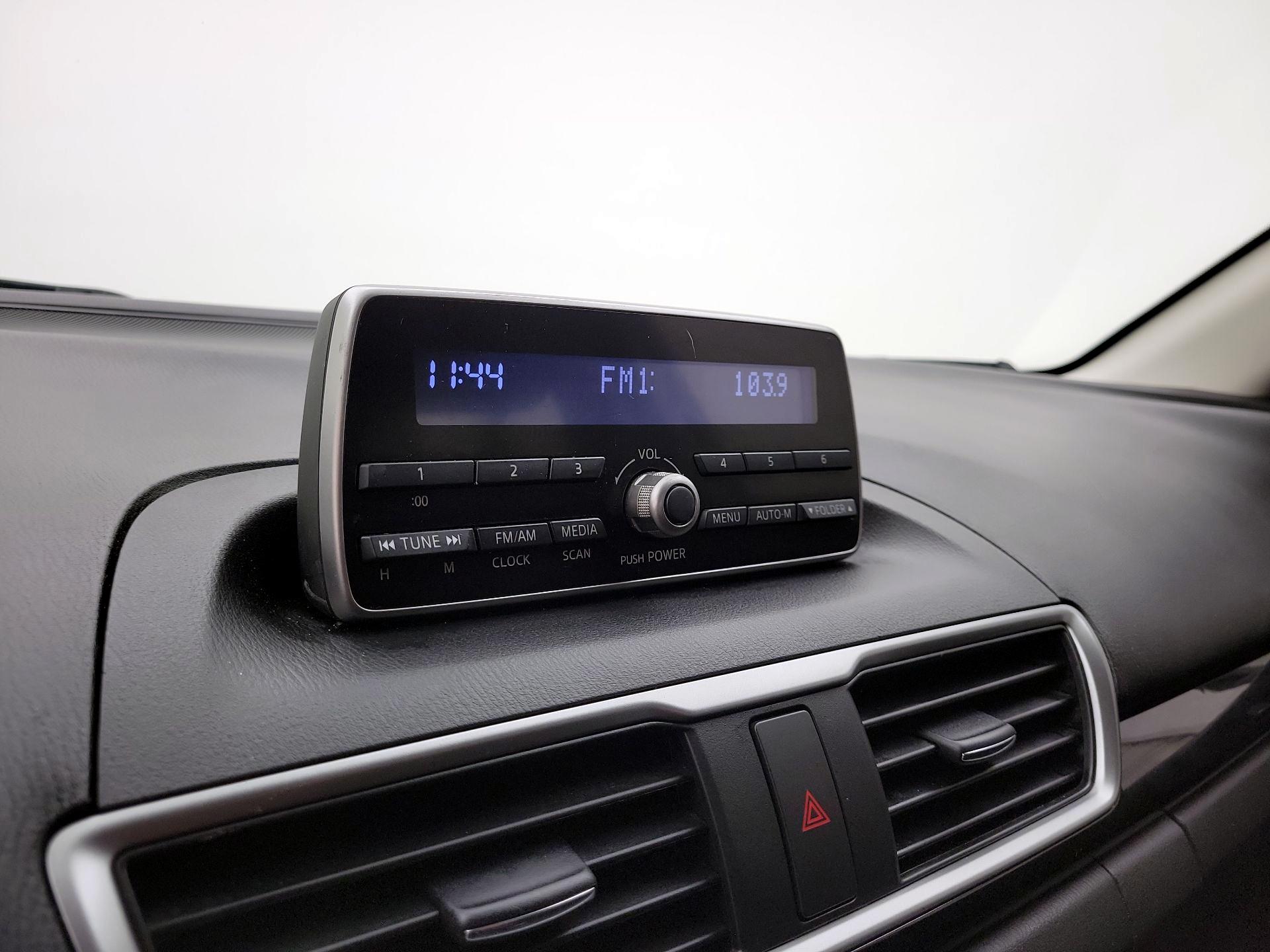Thumbnail: 2015 Mazda Mazda3 - 14