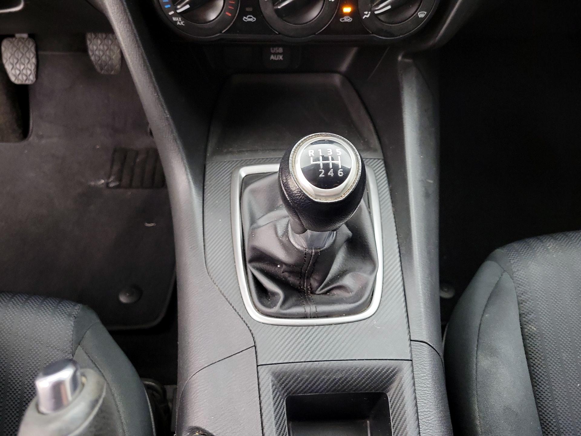 Thumbnail: 2015 Mazda Mazda3 - 16