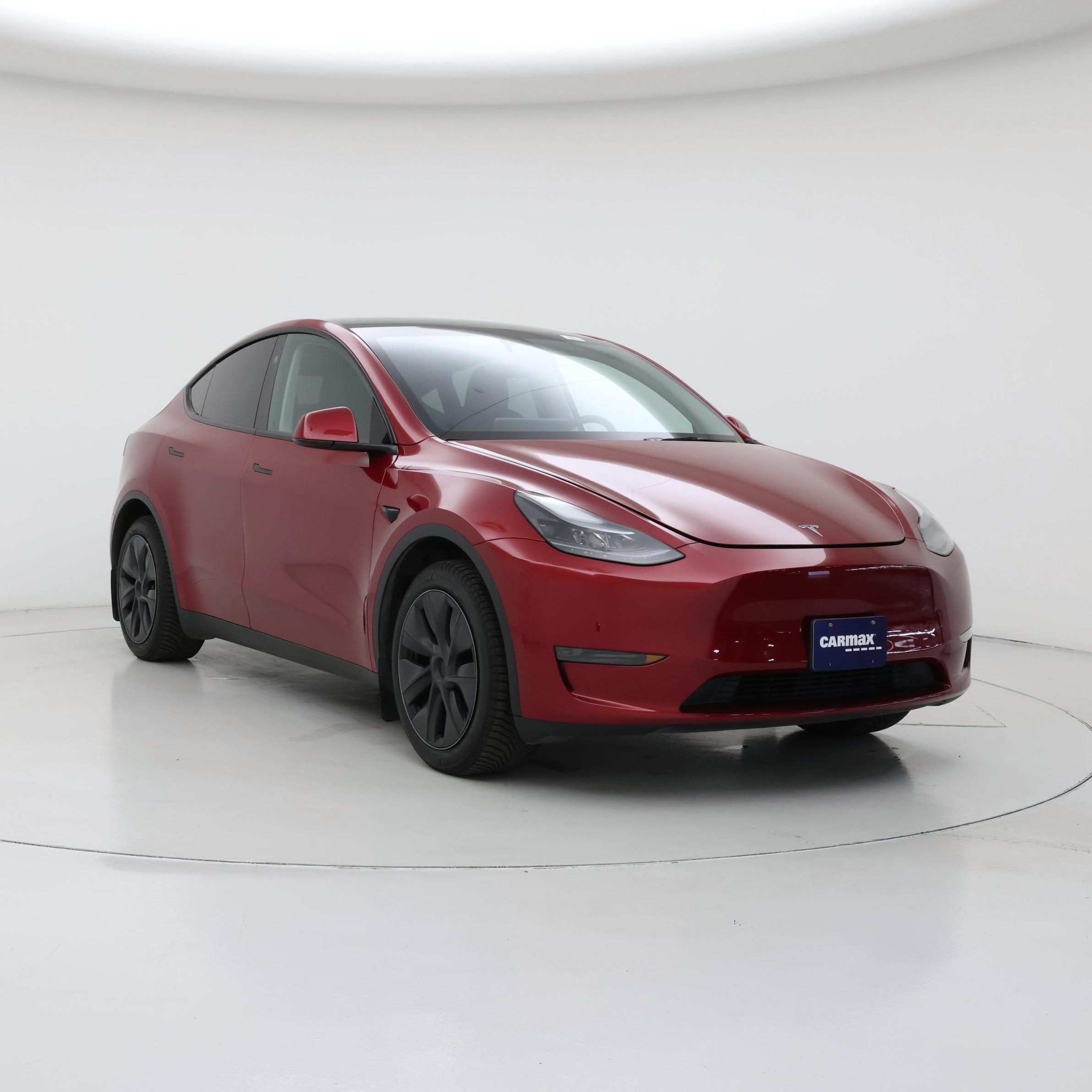 Red 2025 Tesla Model Y Long Range RWD SUV / Crossover Rear-Wheel Drive Automatic