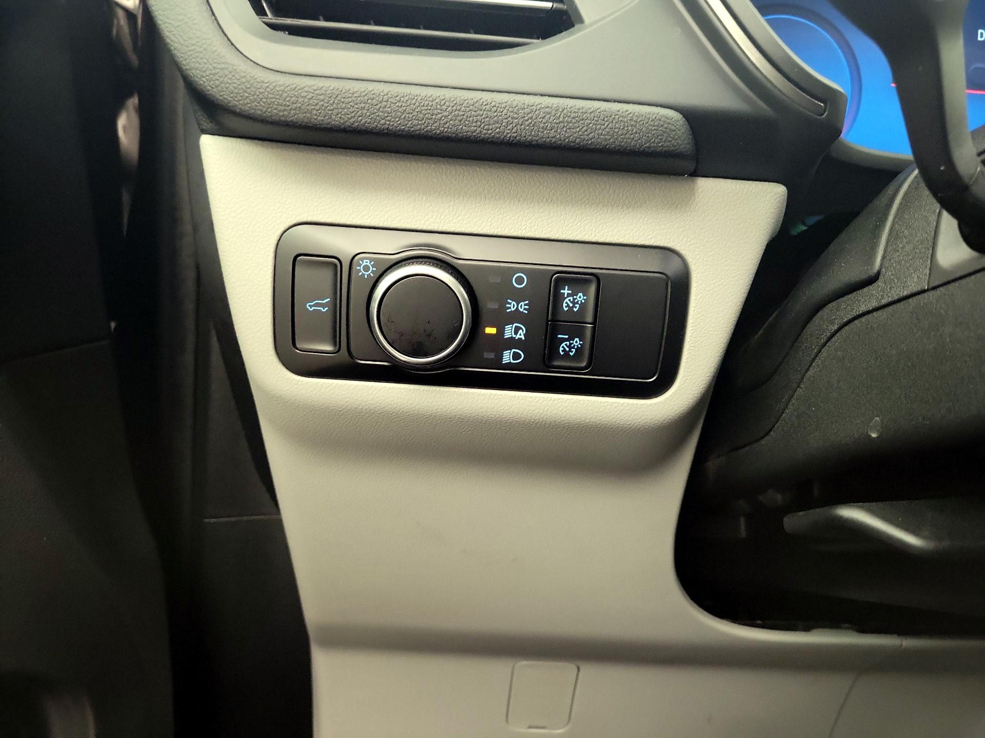 Thumbnail: 2023 Ford Escape - 13