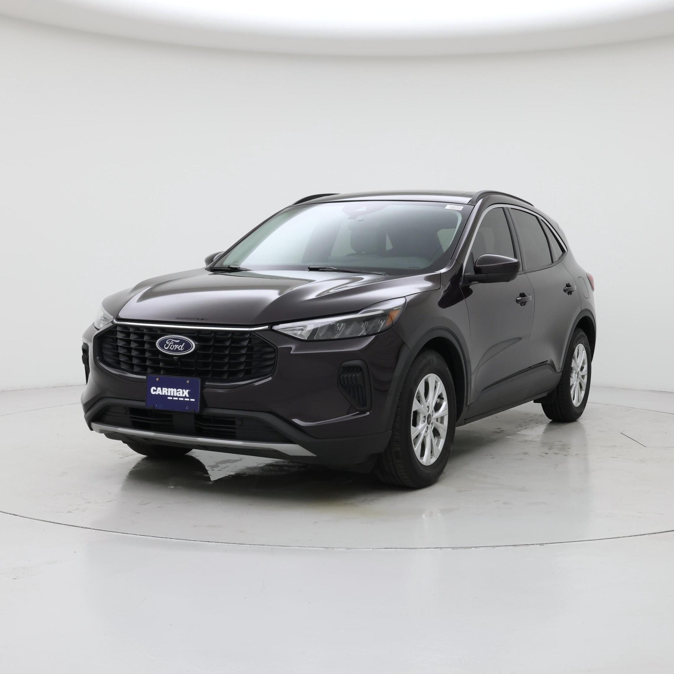 Thumbnail: 2023 Ford Escape - 4