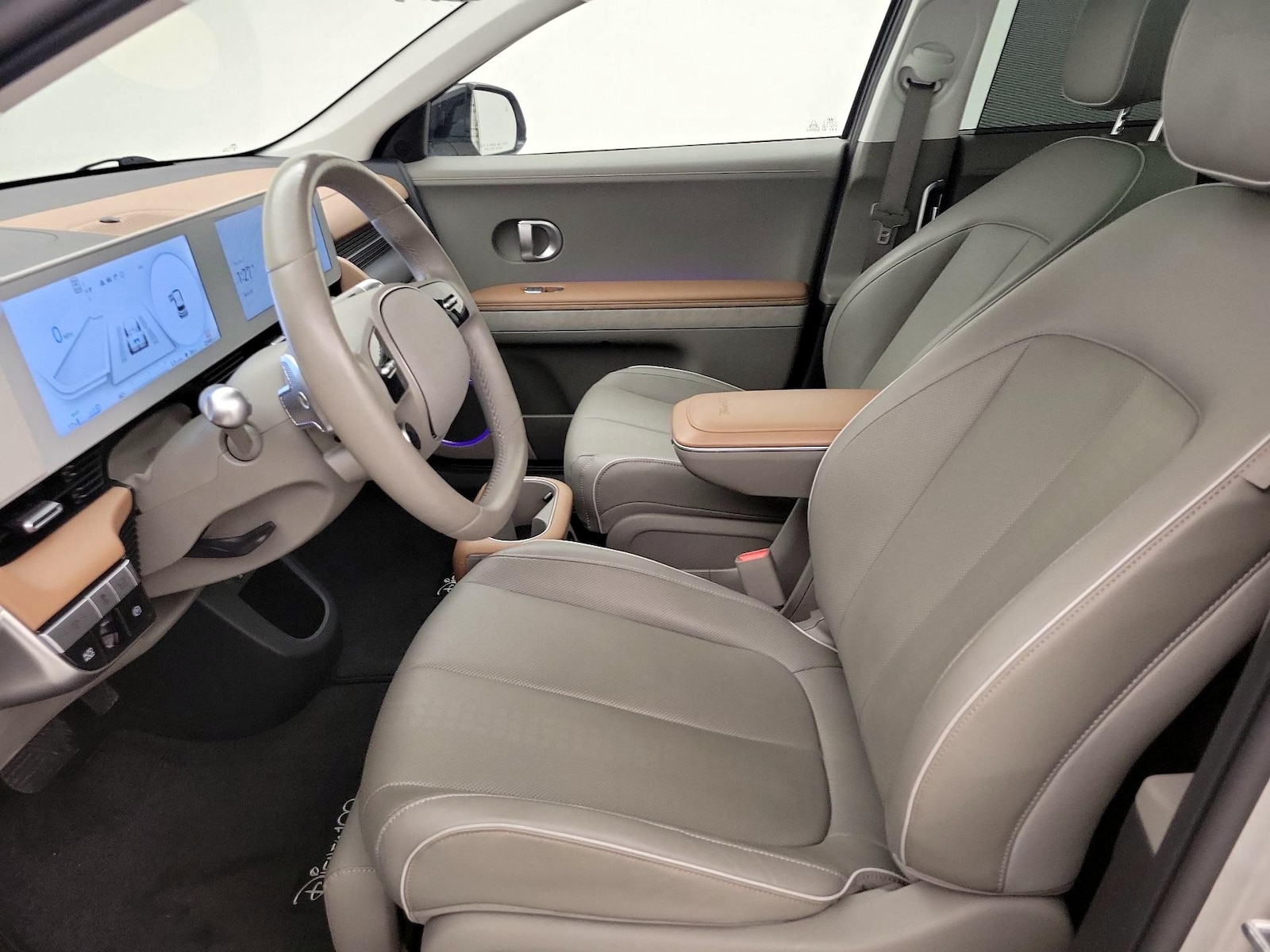 2024 Hyundai IONIQ 5 Disney100 Platinum - Photo 12