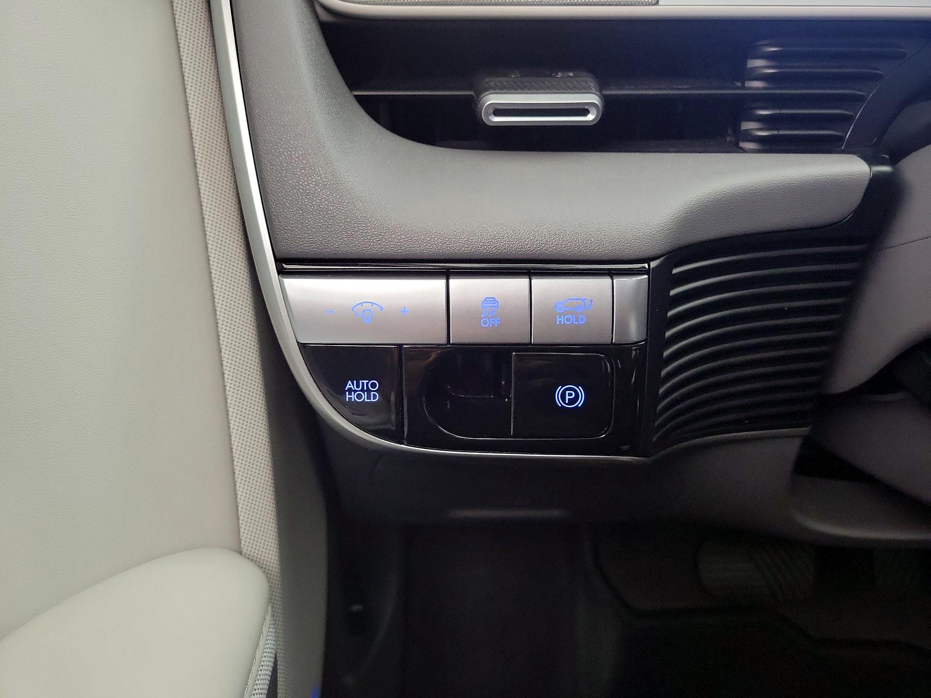 Thumbnail: 2024 Hyundai Ioniq 5 - 13