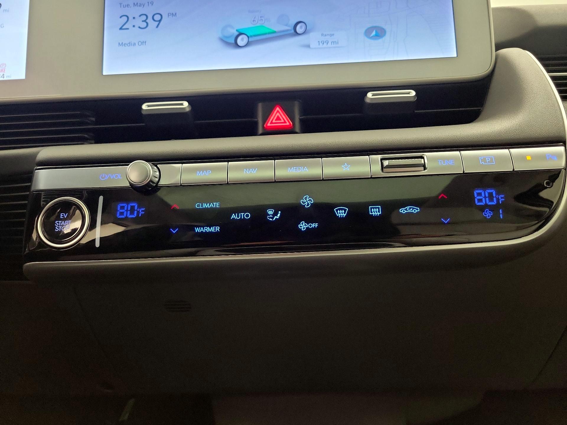 Thumbnail: 2024 Hyundai Ioniq 5 - 17