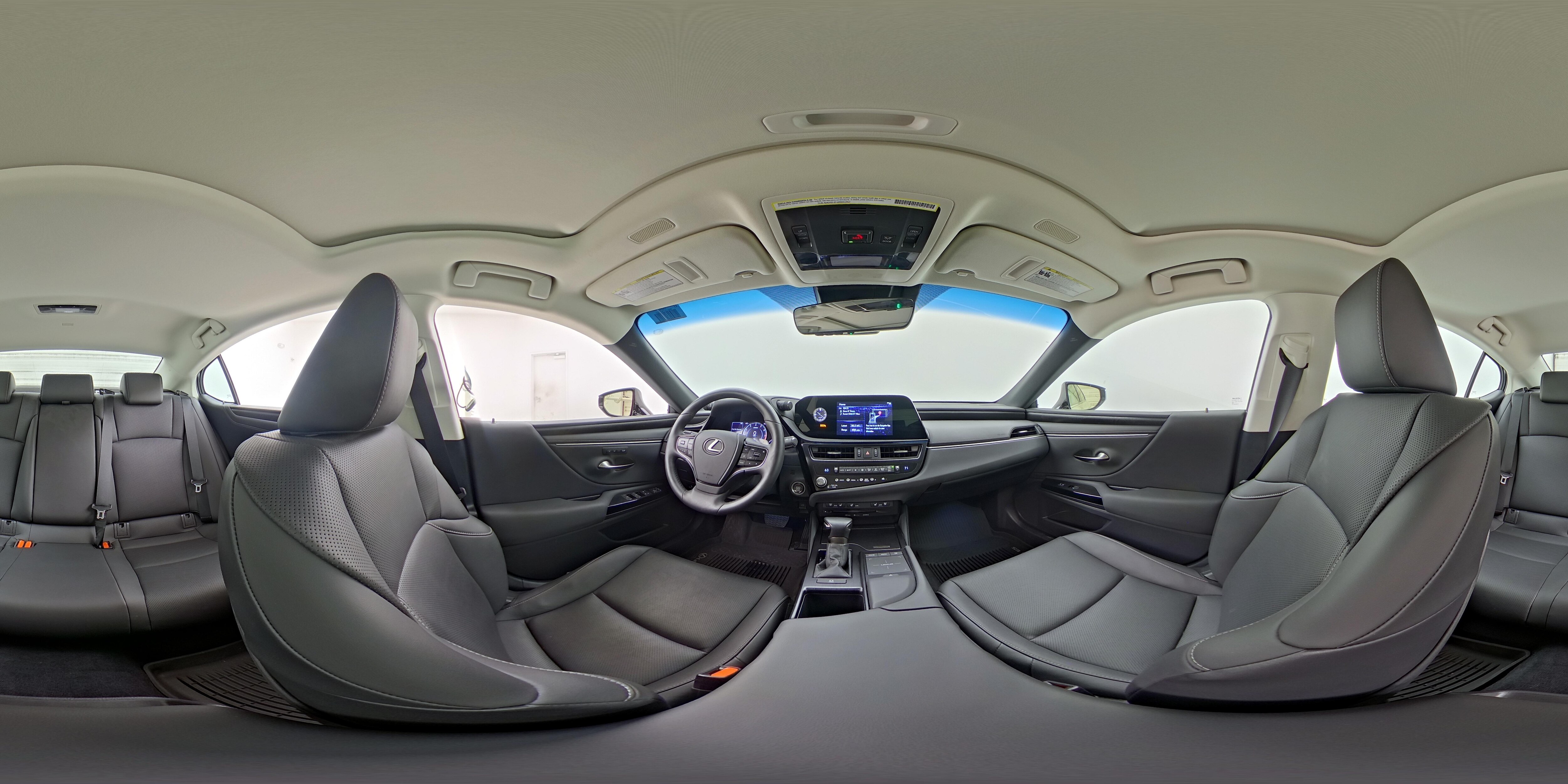 2022 Lexus ES 250 - Photo 24