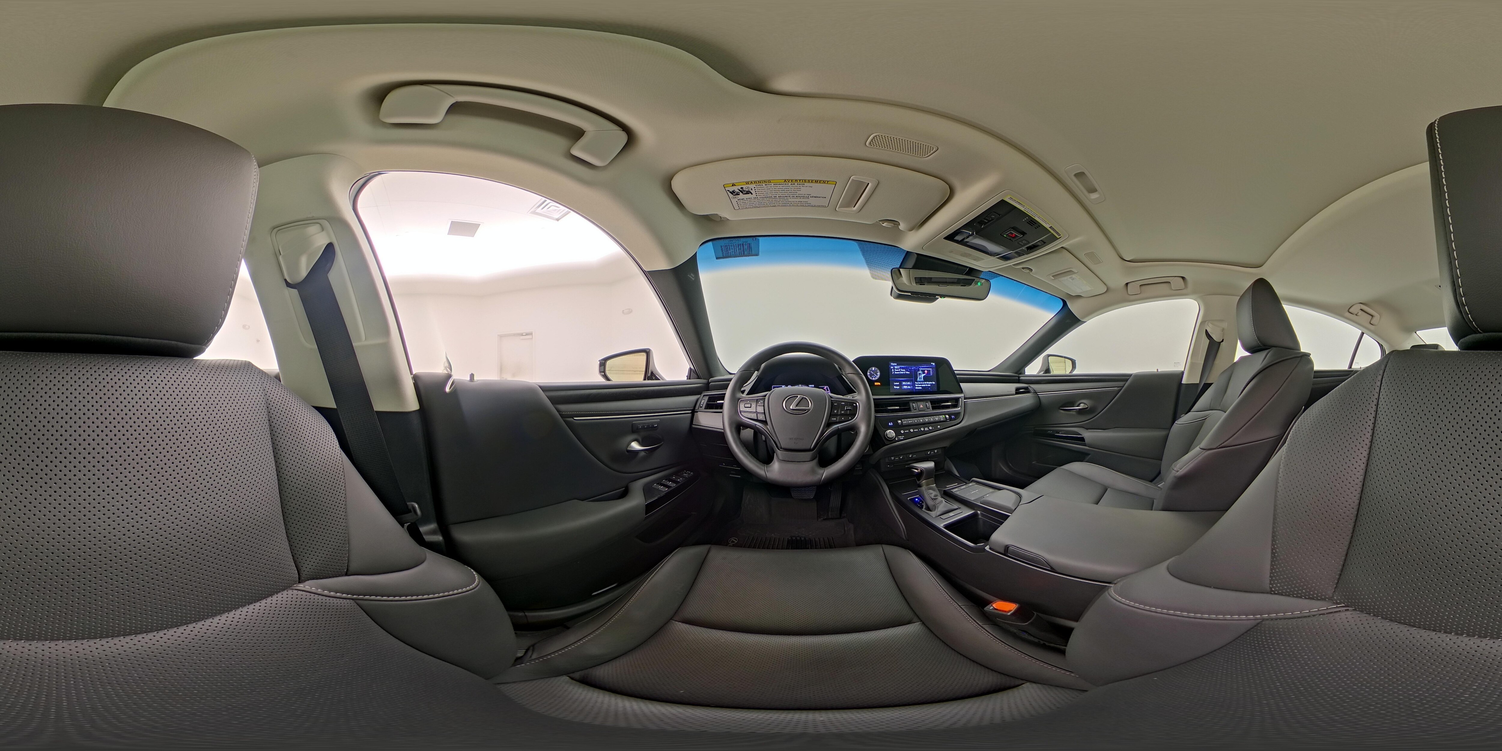 2022 Lexus ES 250 - Photo 26