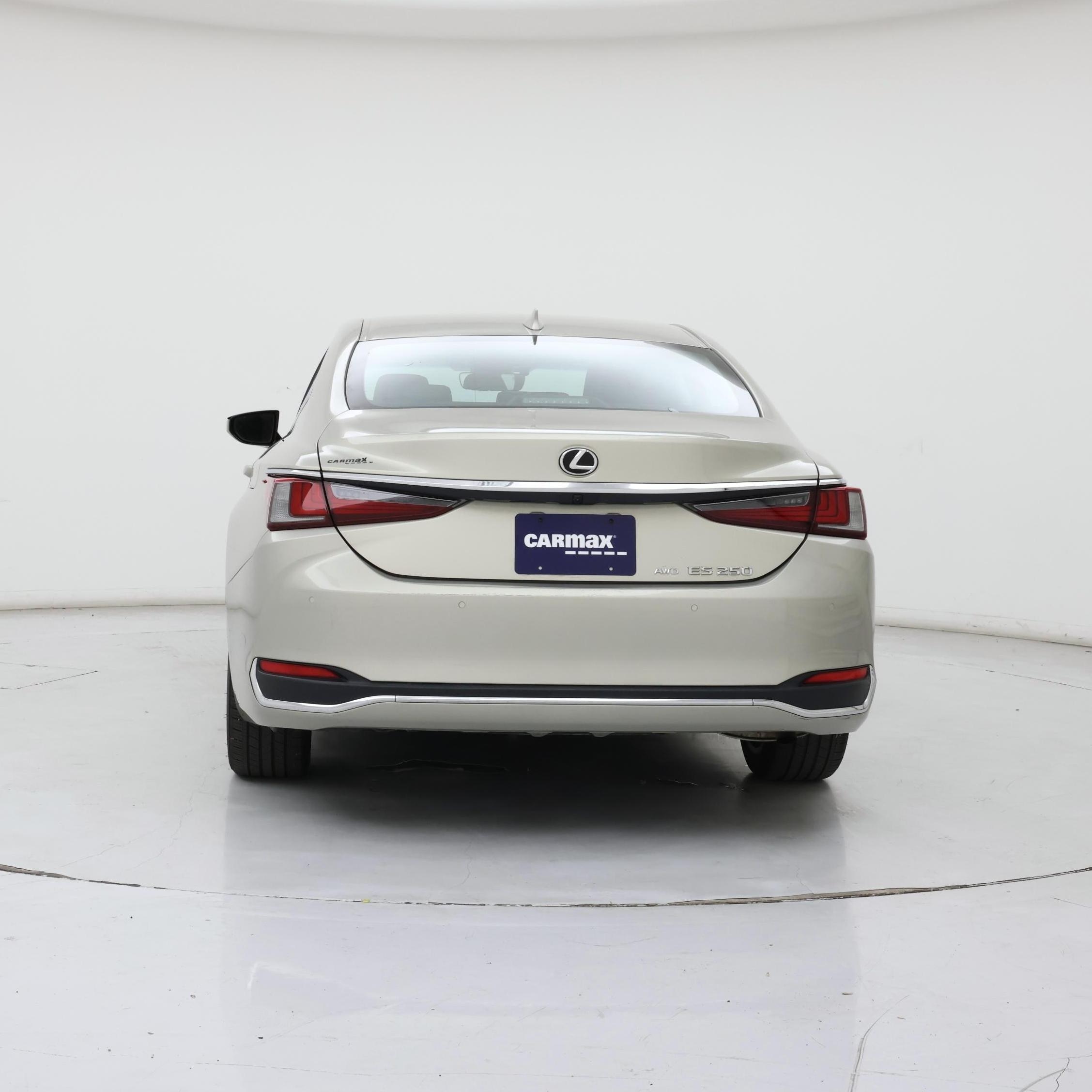 Thumbnail: 2022 Lexus ES - 6