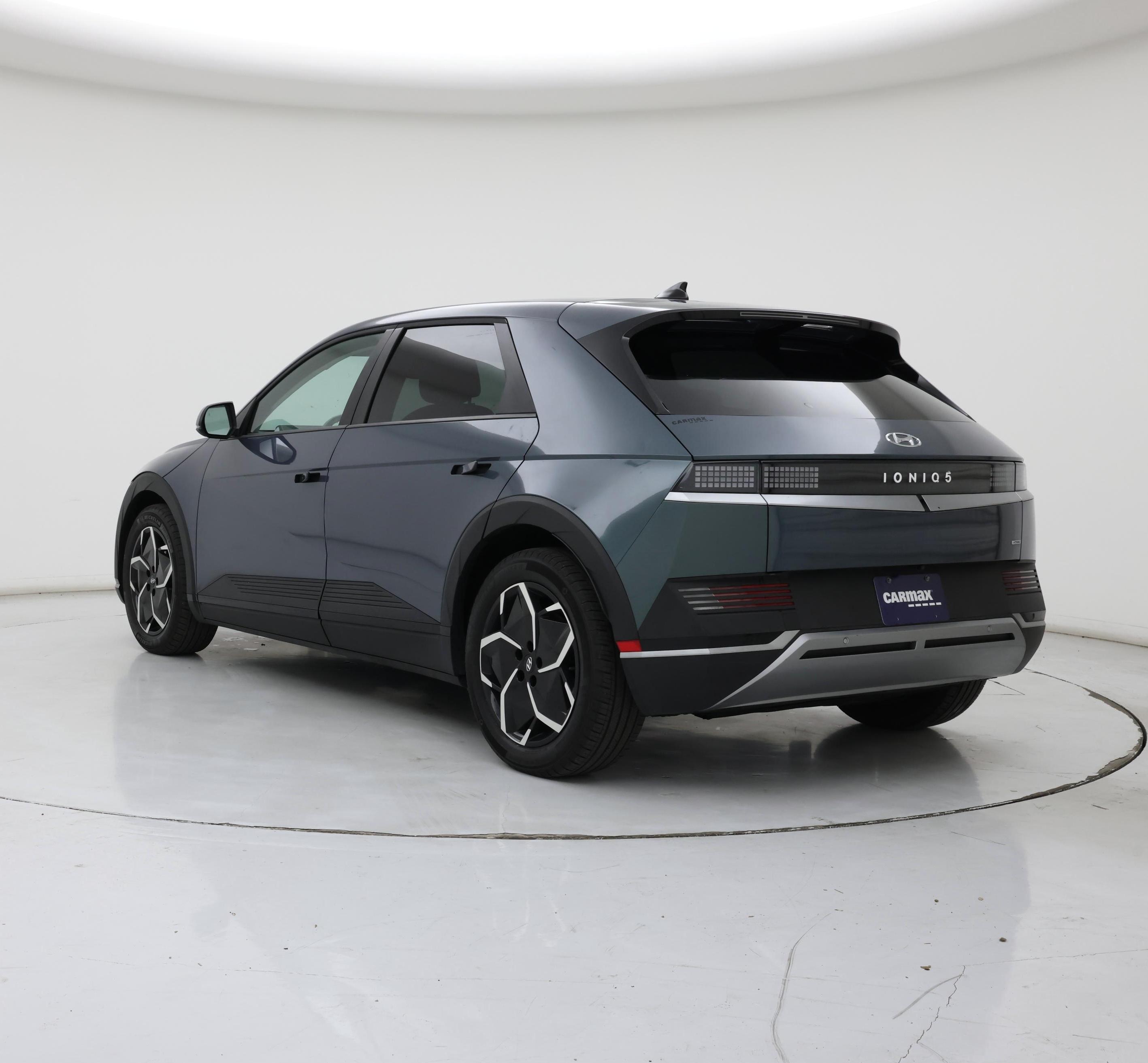 Thumbnail: 2024 Hyundai Ioniq 5 - 2