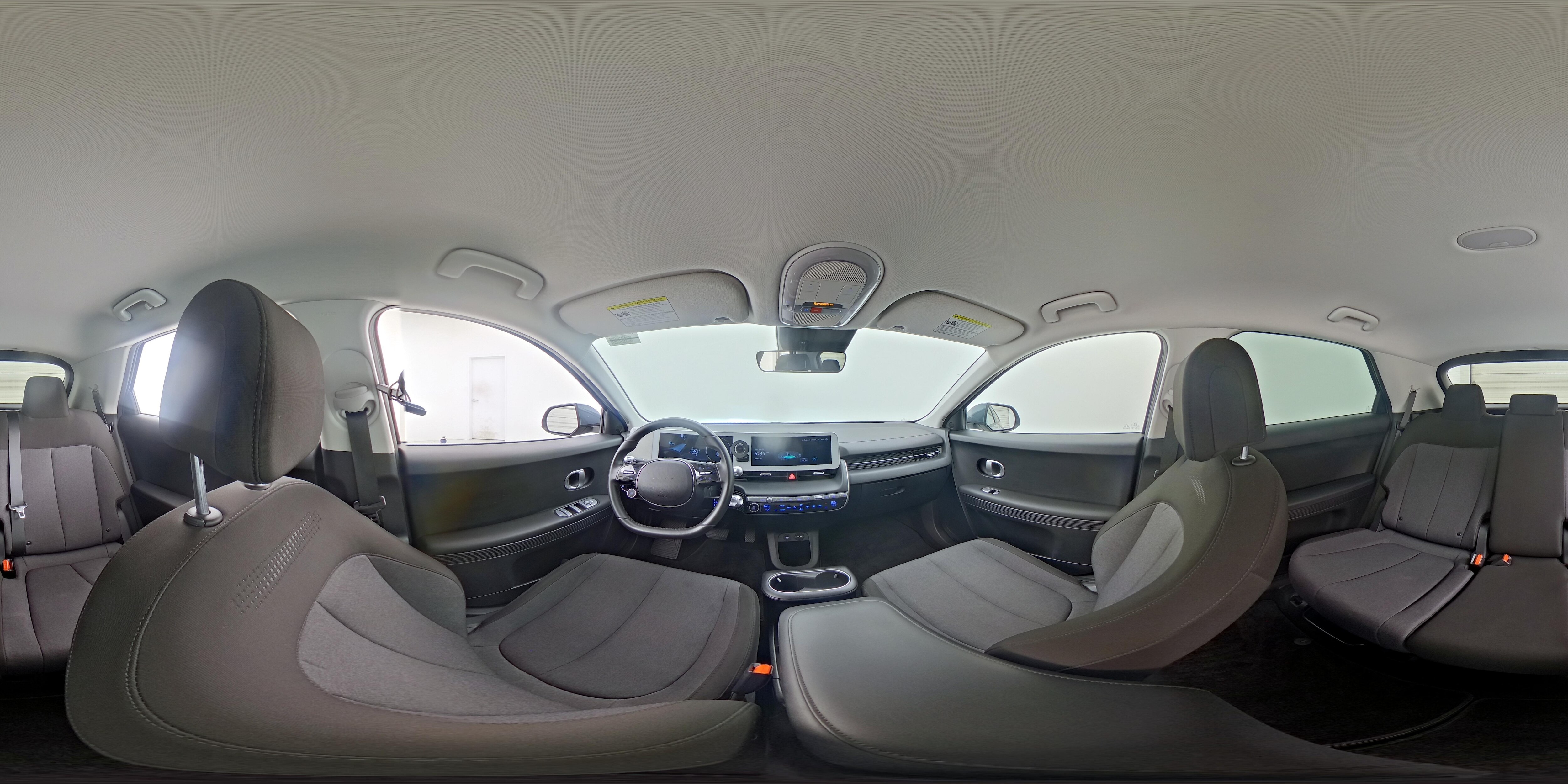 2024 Hyundai IONIQ 5 SE - Photo 25