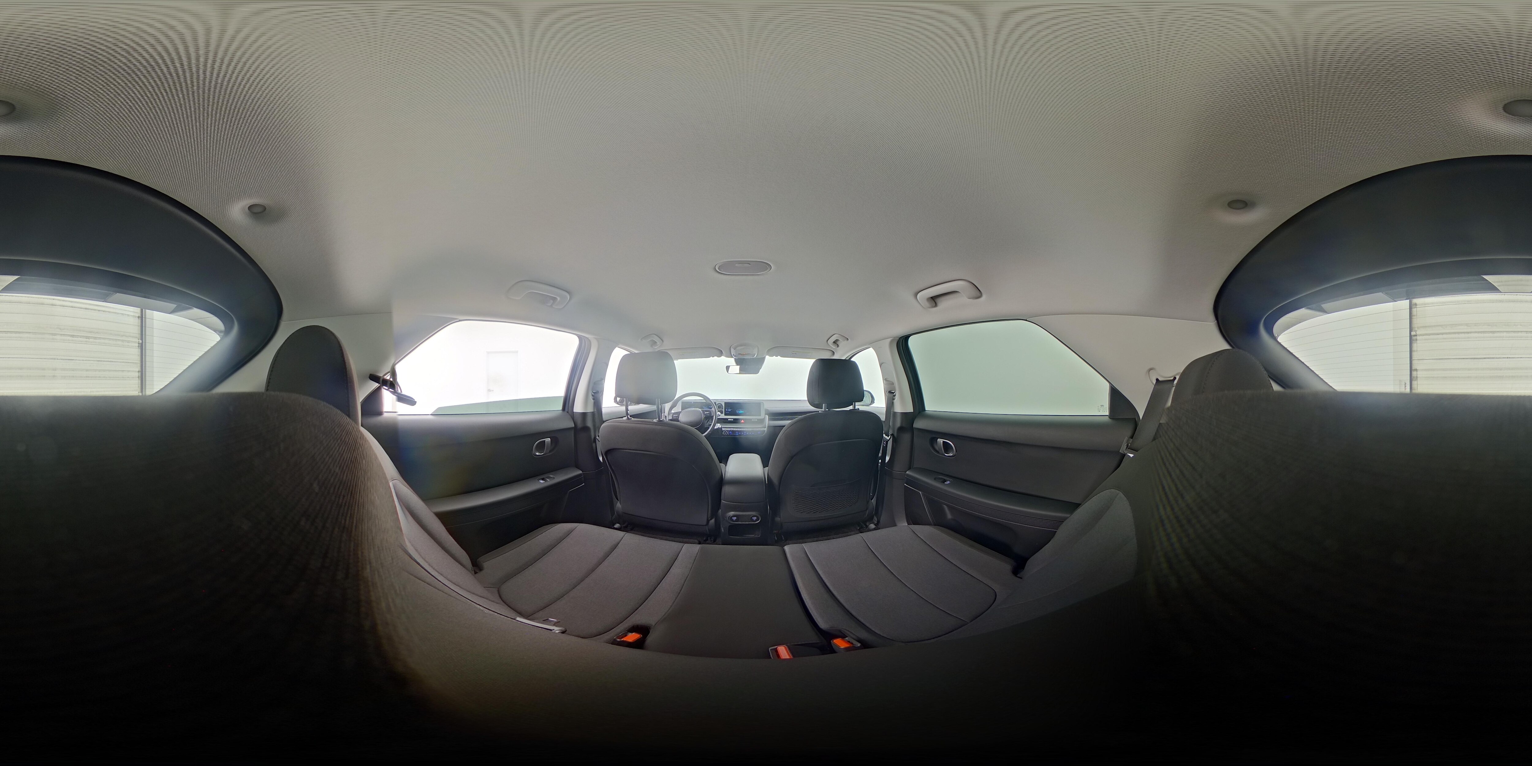 2024 Hyundai IONIQ 5 SE - Photo 26