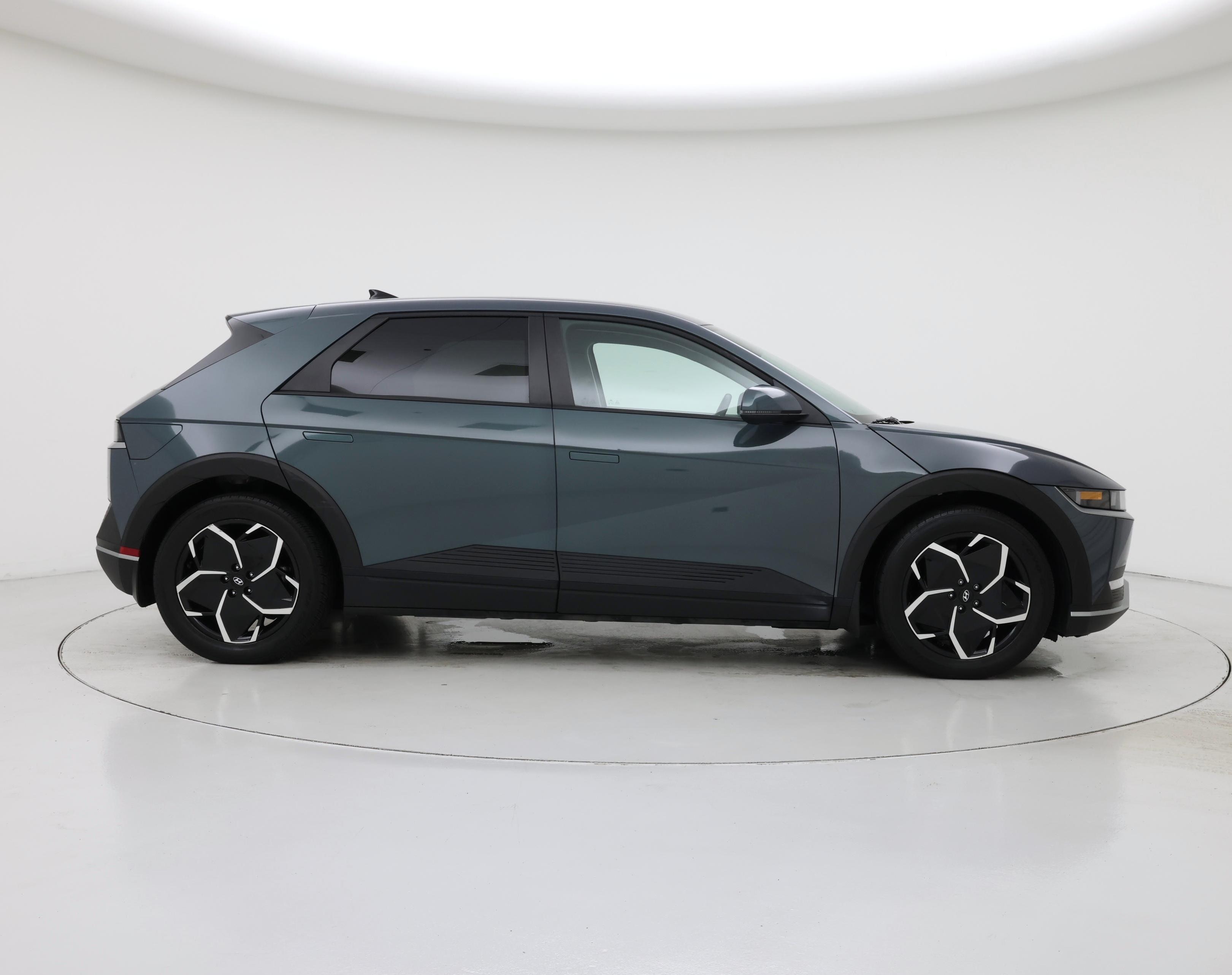 Thumbnail: 2024 Hyundai Ioniq 5 - 7