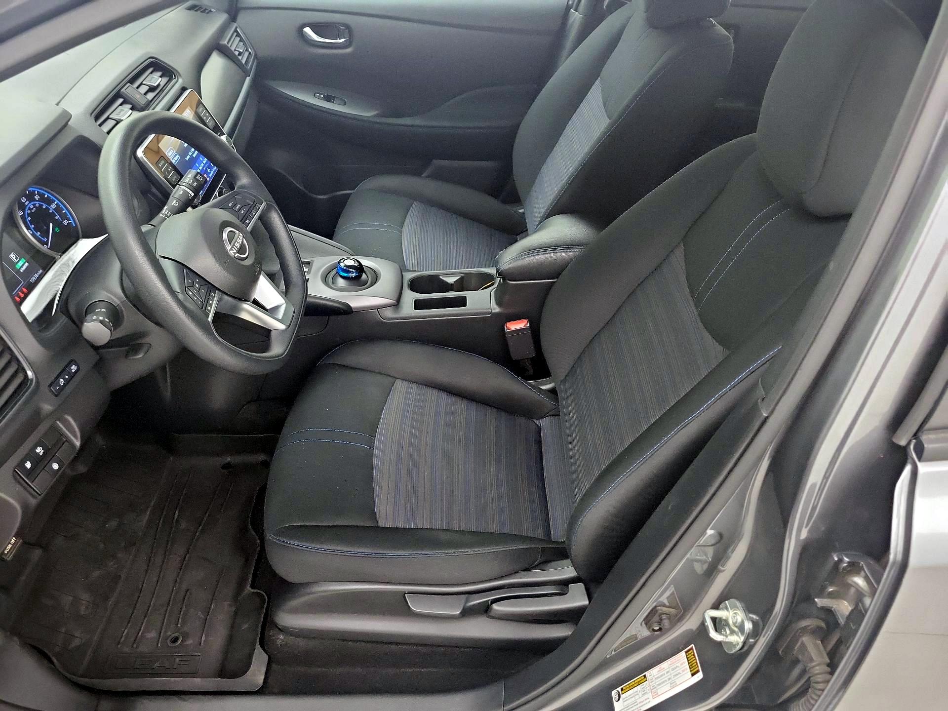 Thumbnail: 2024 Nissan Leaf - 11