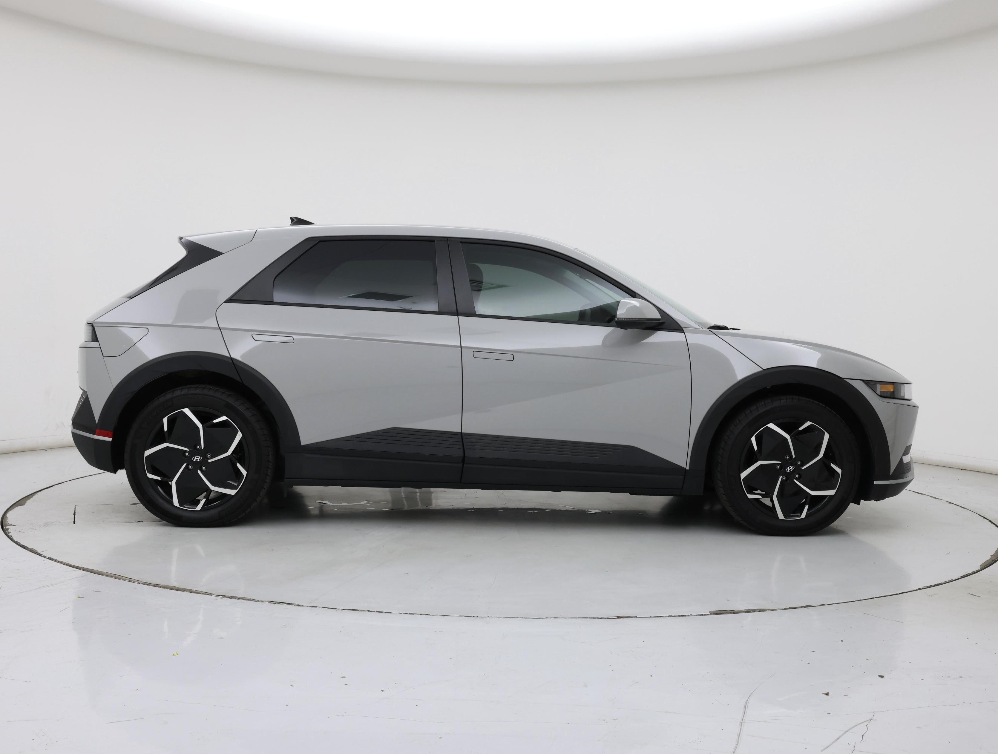 Thumbnail: 2024 Hyundai Ioniq 5 - 7