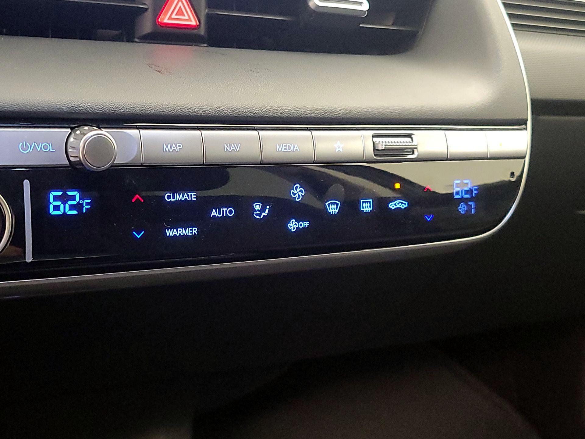 Thumbnail: 2024 Hyundai Ioniq 5 - 17