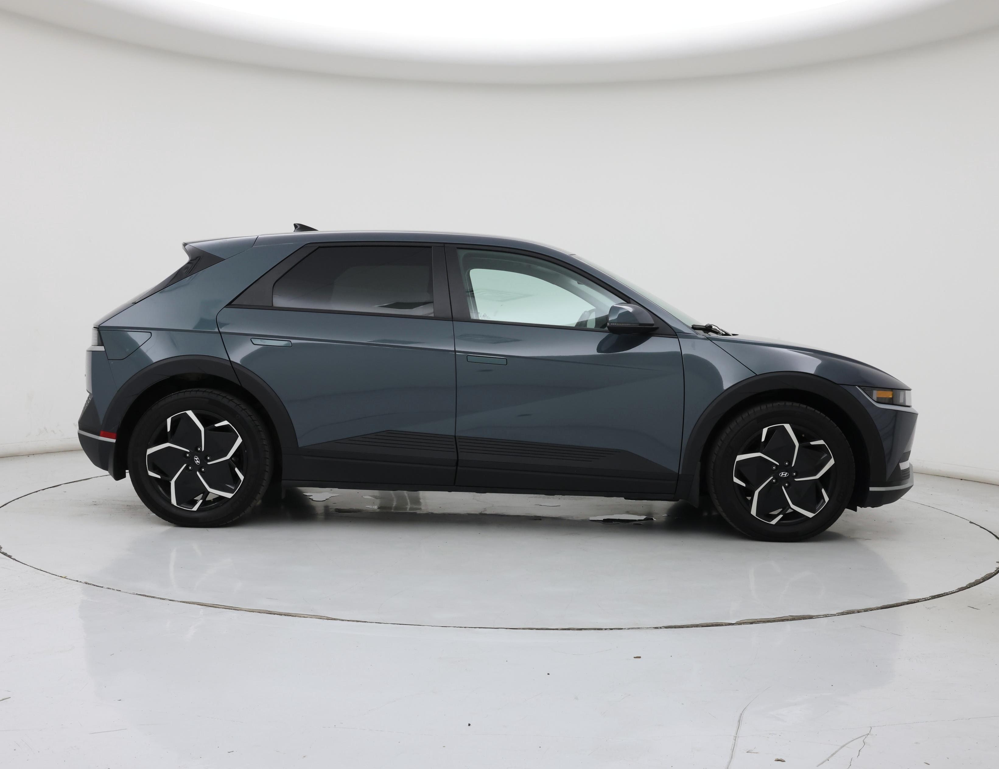 Thumbnail: 2024 Hyundai Ioniq 5 - 7