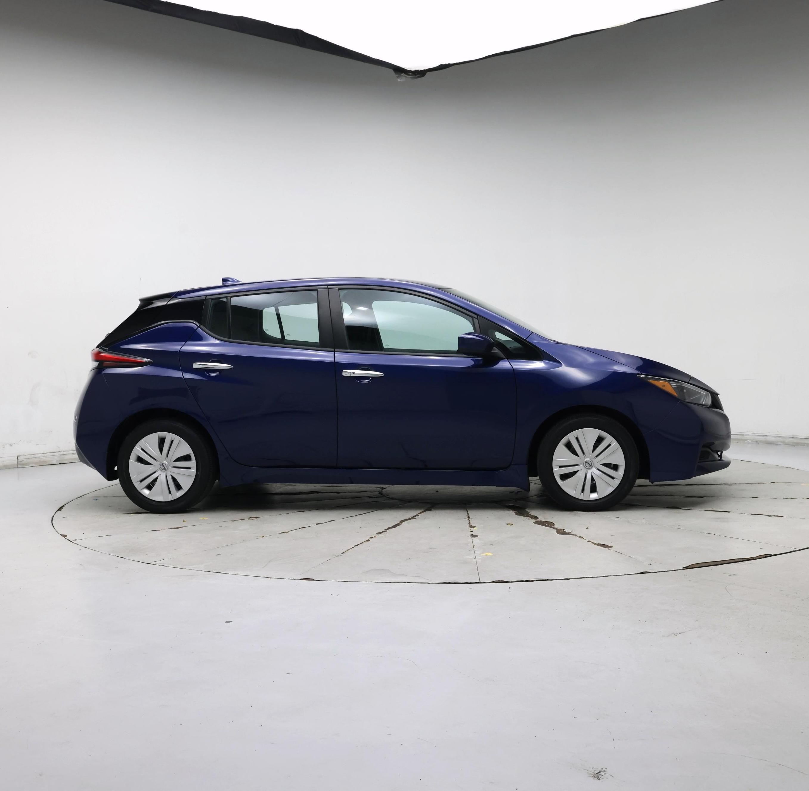 Thumbnail: 2024 Nissan Leaf - 7